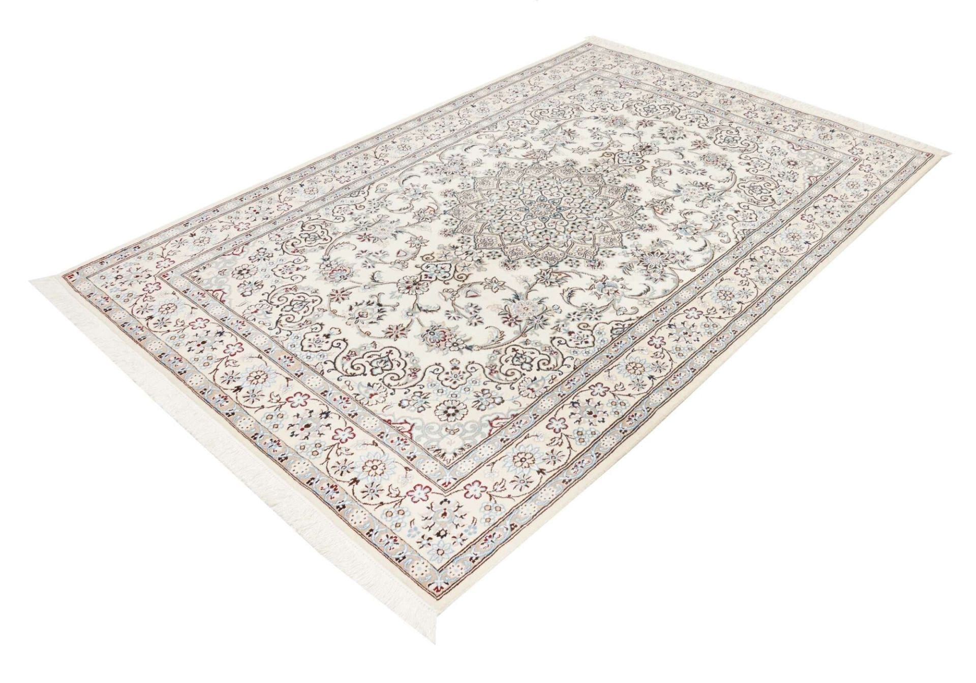 Handgeknüpfter Nain Perserteppich 148 × 222 cm