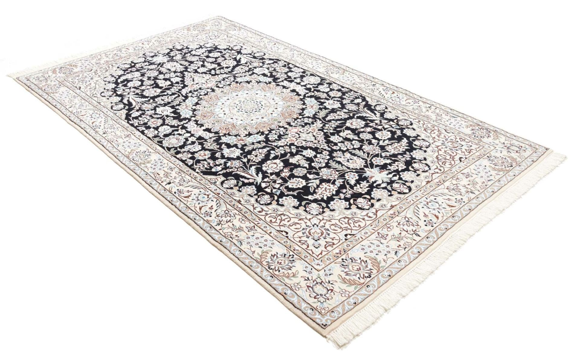 Nain Perserteppich aus Iran, 146 × 247 cm