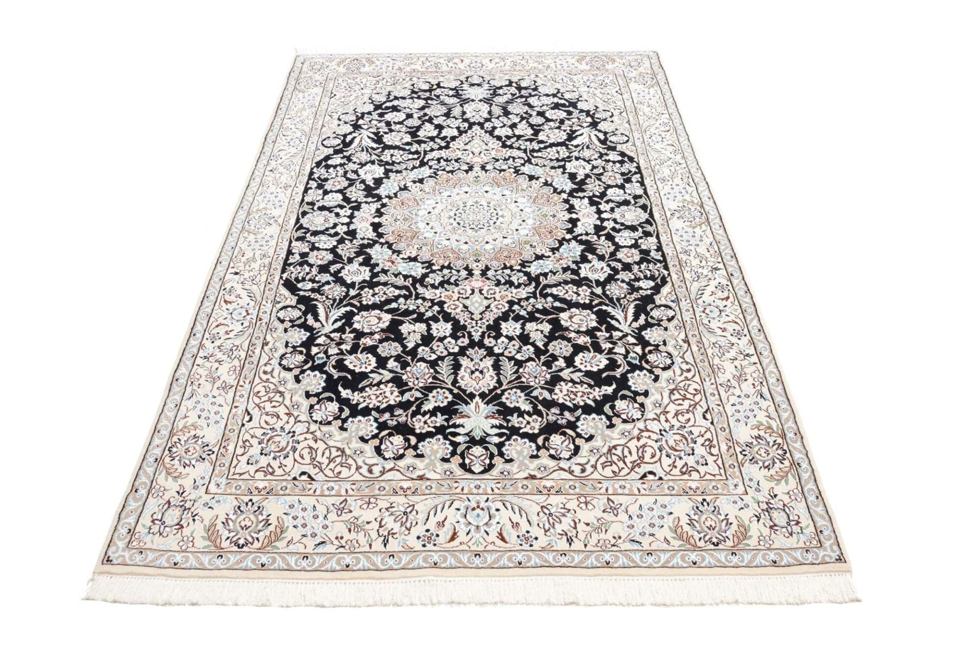 Nain Perserteppich aus Iran, 146 × 247 cm