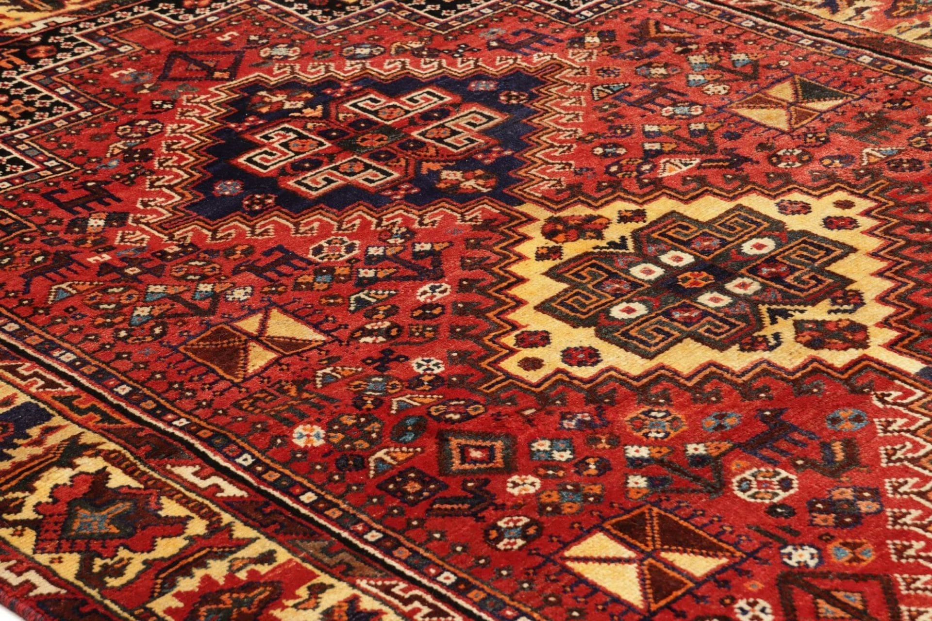 Shiraz Perserteppich 171 × 258 cm aus Wolle, handgeknüpft