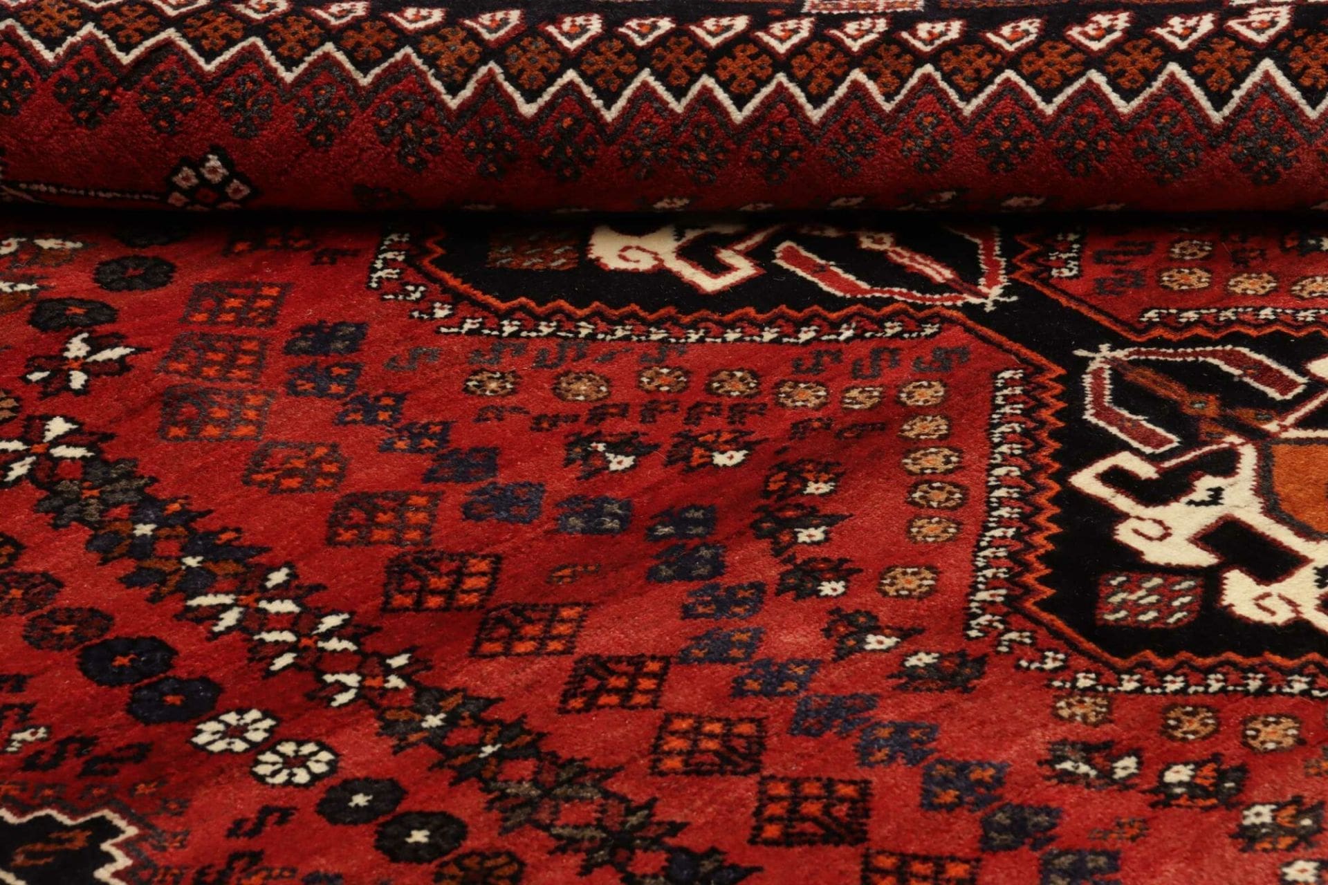 Shiraz Perserteppich 175 × 267 cm aus Wolle, handgeknüpft