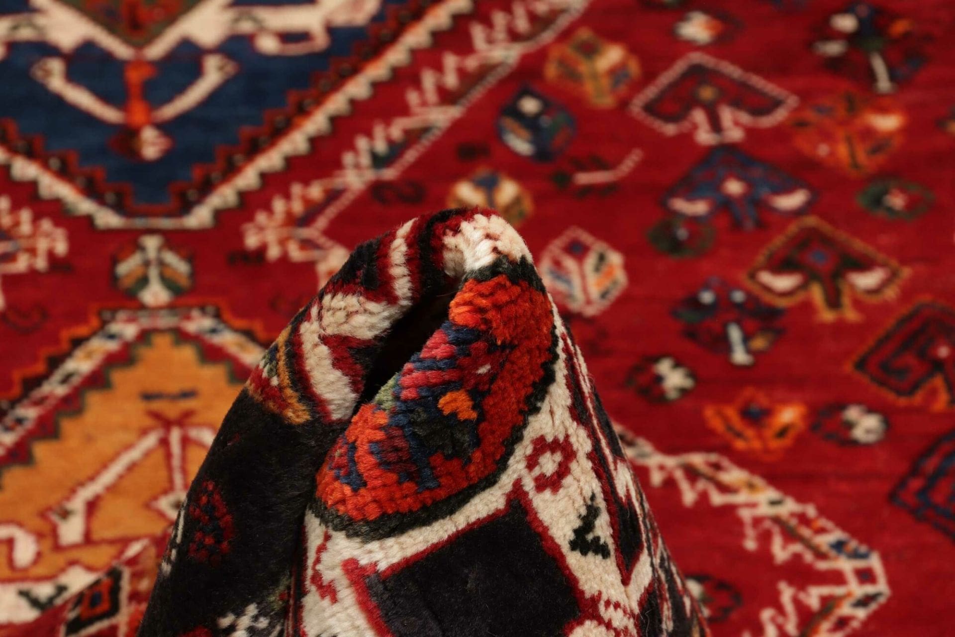 Qashqai Perserteppich aus Iran, 165 × 218 cm