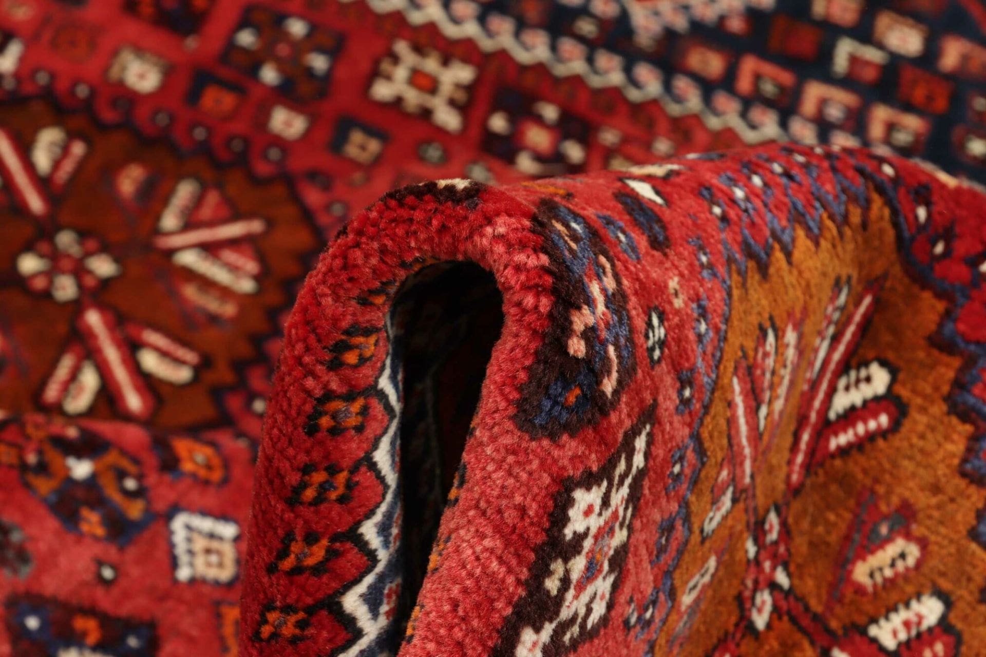 Qashqai Perserteppich aus Iran, 153 × 240 cm