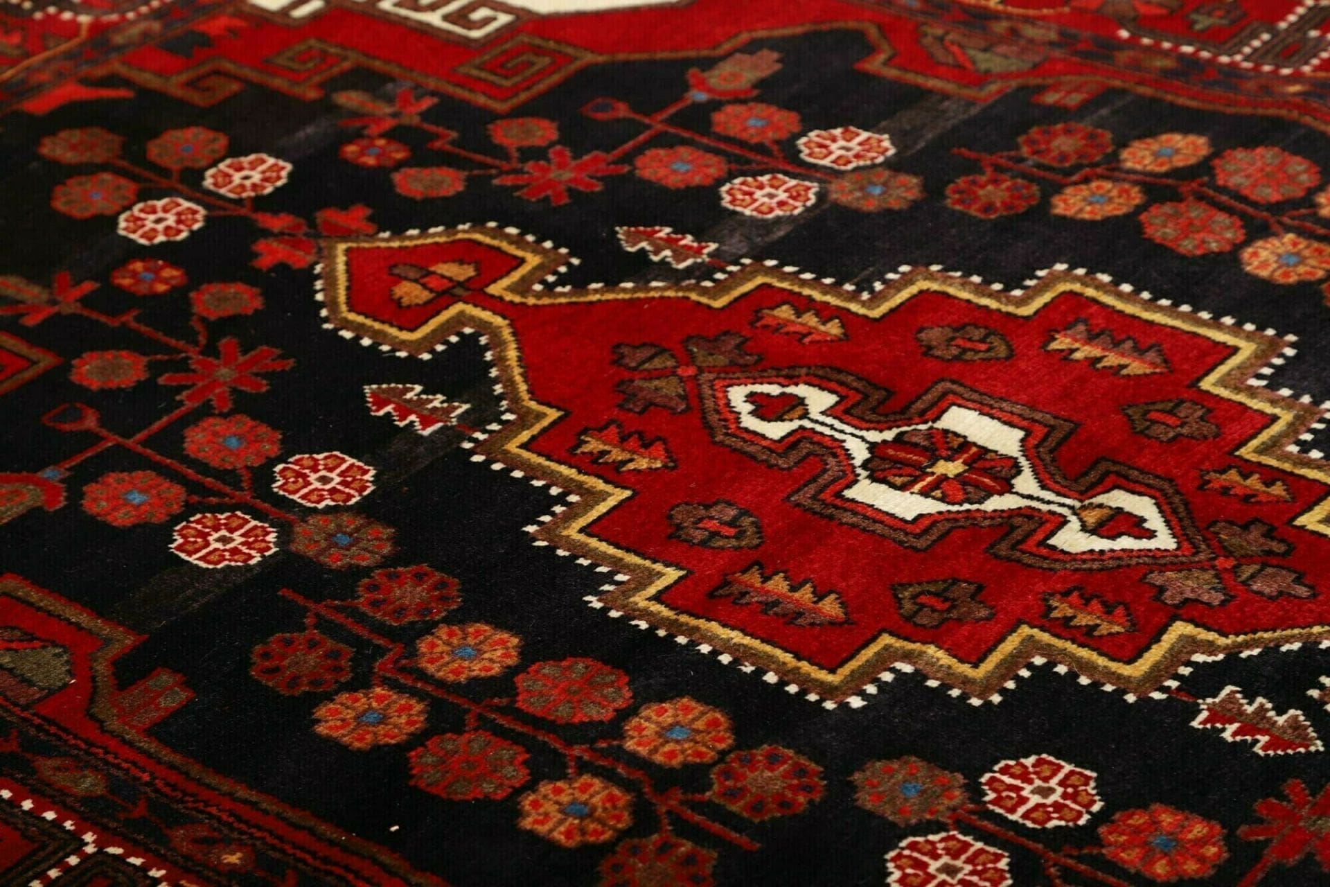 Handgeknüpfter Hamadan Perserteppich 144 × 224 cm