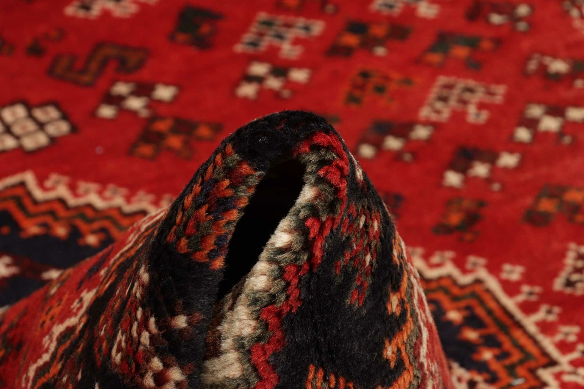 Shiraz Perserteppich aus Iran, 155 × 245 cm