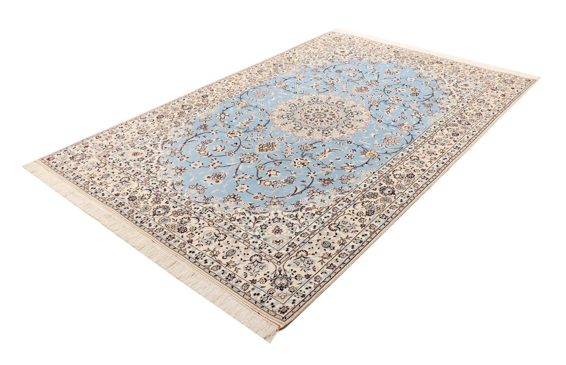 Nain Perserteppich aus Iran, 159 × 235 cm