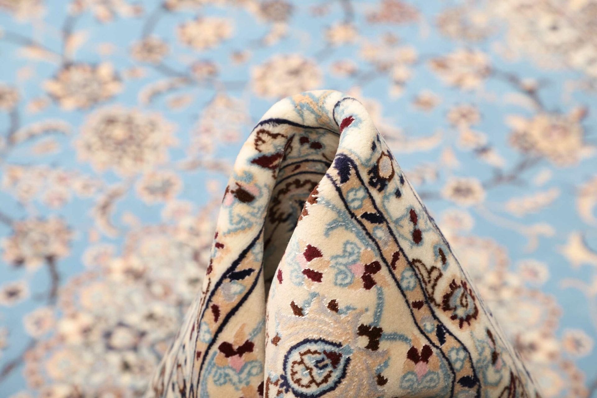 Nain Perserteppich aus Iran, 159 × 235 cm