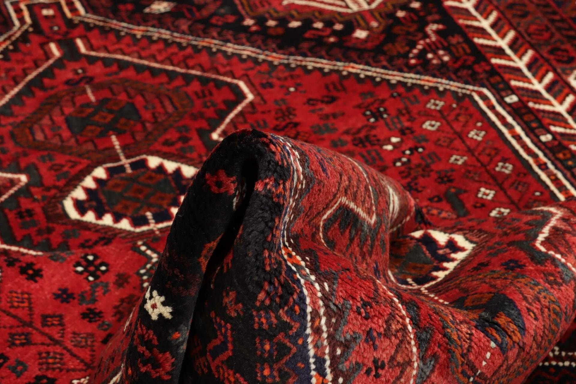 Shiraz Perserteppich aus Iran, 172 × 262 cm