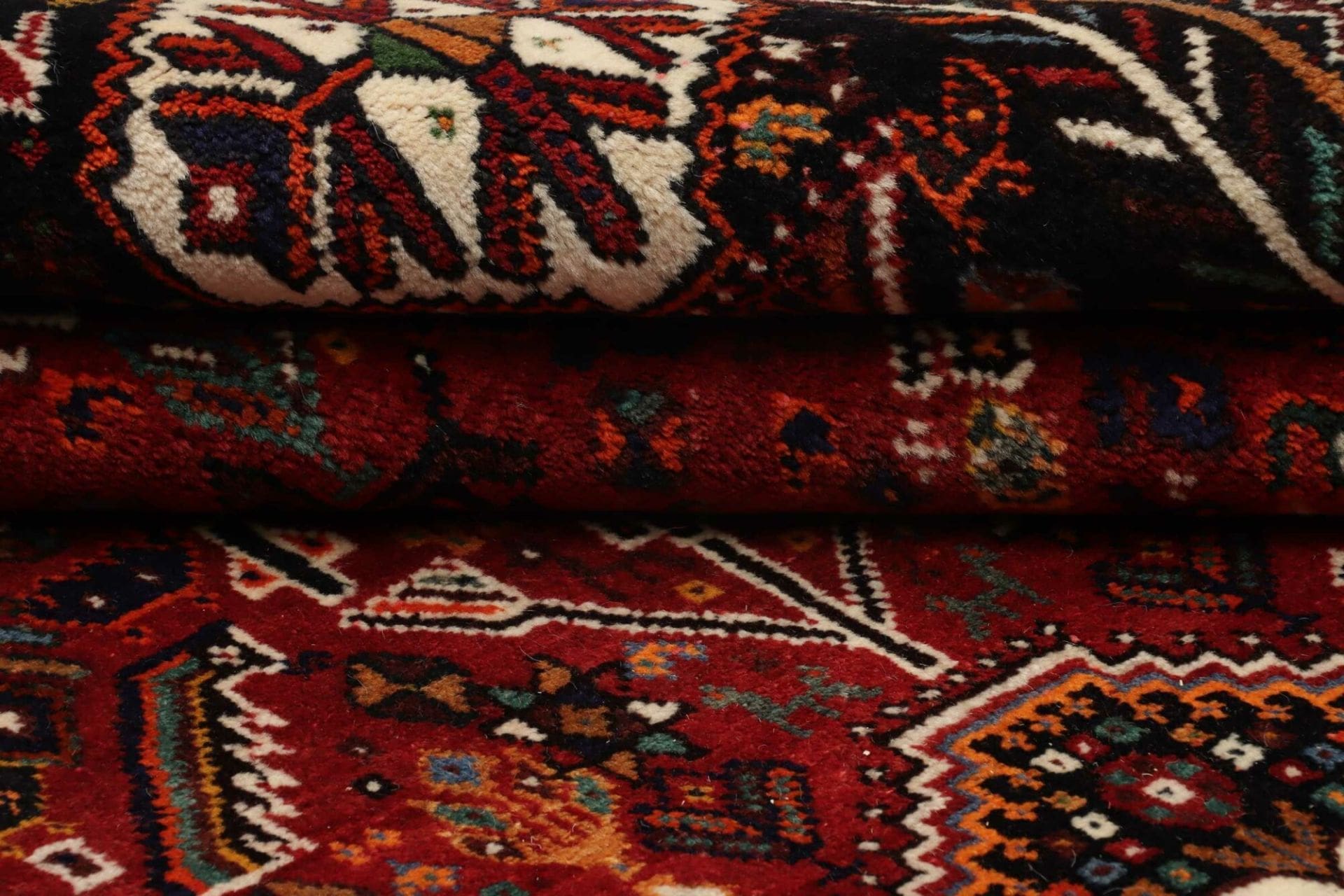 Shiraz Perserteppich 177 × 274 cm aus Wolle, handgeknüpft