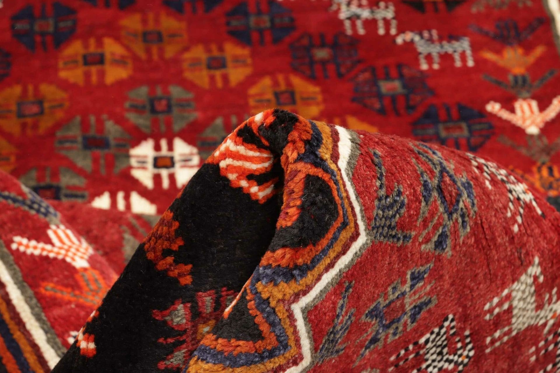 Shiraz Perserteppich 173 × 255 cm aus Wolle, handgeknüpft