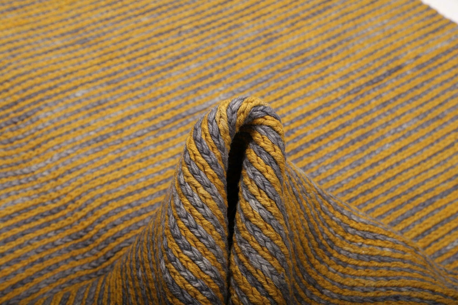 Kelim Perserteppich 177 × 244 cm aus Wolle, handgewebt