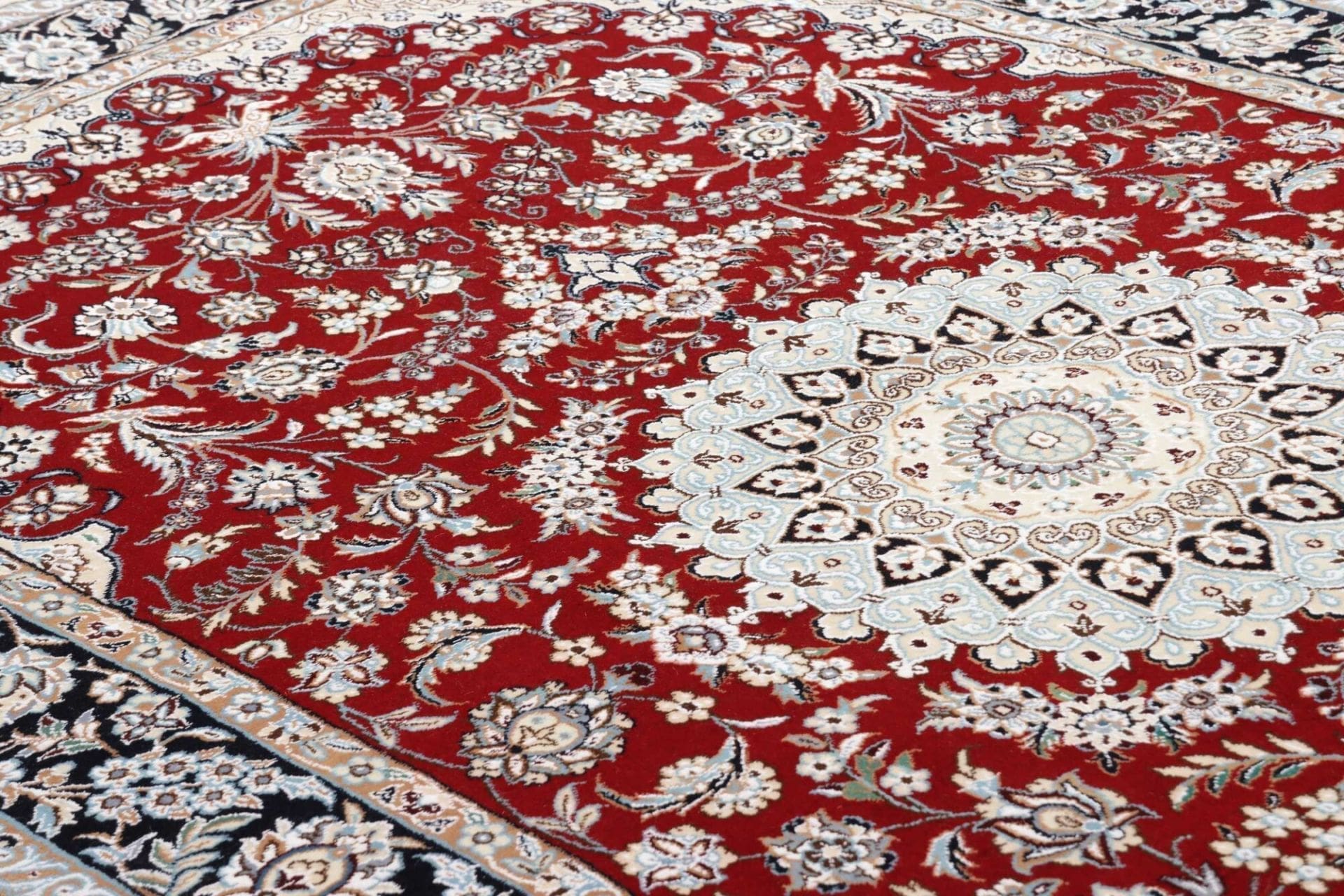 Nain Perserteppich aus Iran, 149 × 248 cm