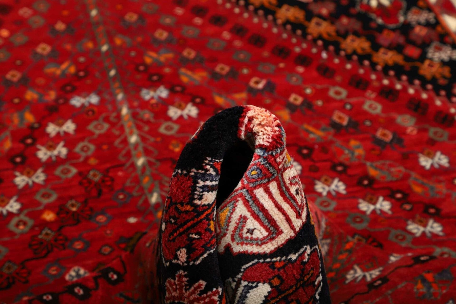 Shiraz Perserteppich aus Iran, 165 × 250 cm