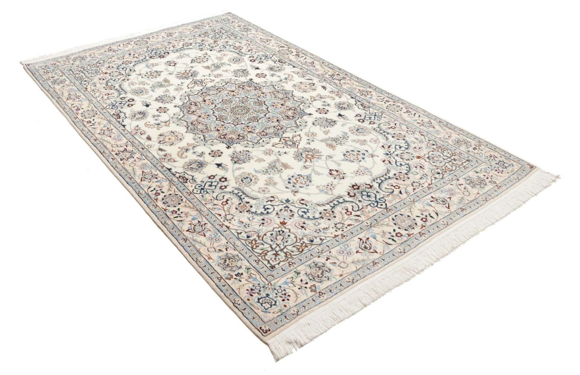 Nain Perserteppich aus Iran, 153 × 237 cm