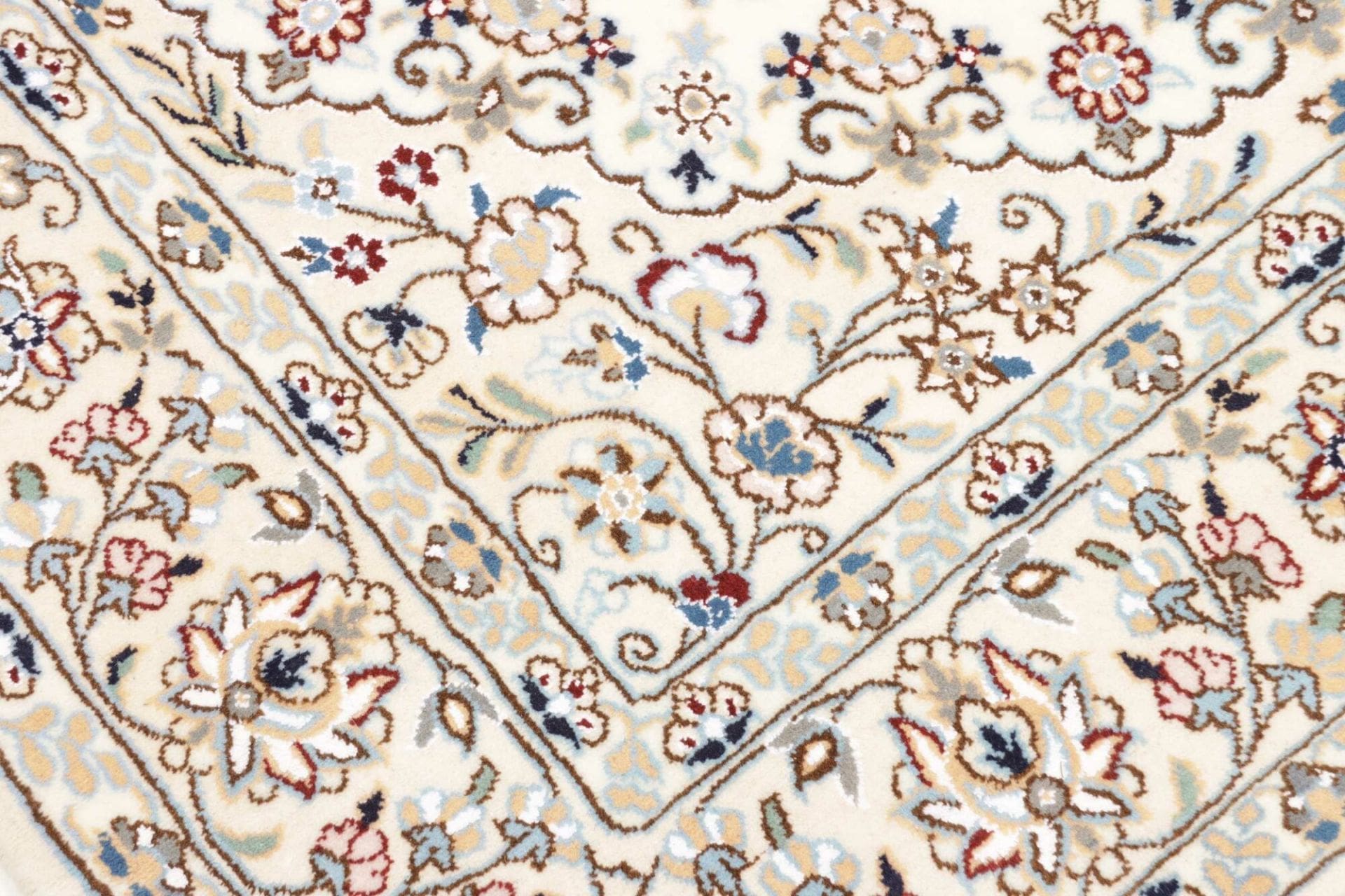 Nain Perserteppich aus Iran, 161 × 252 cm