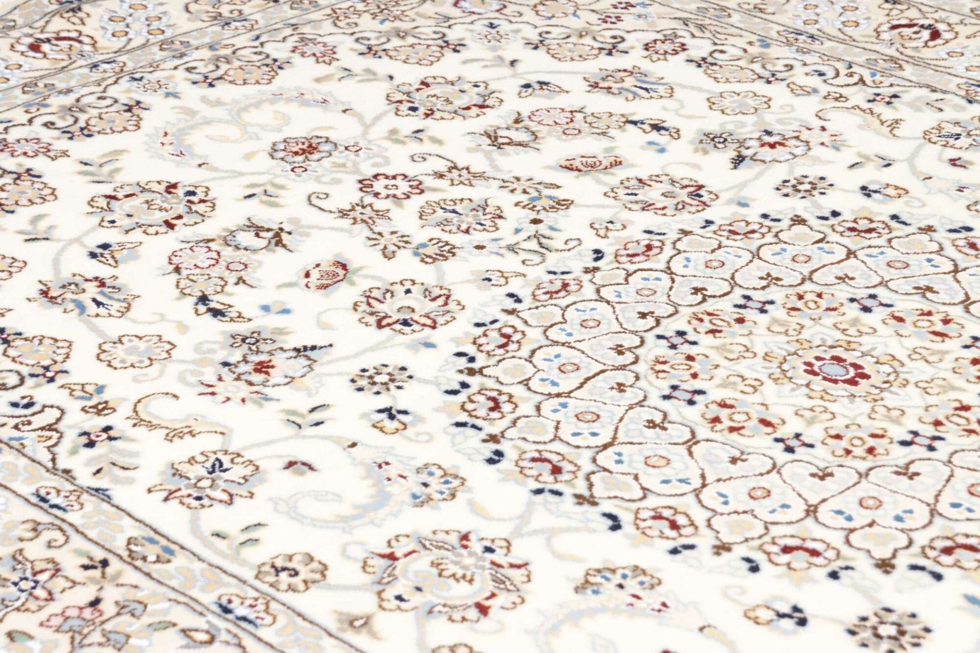Nain Perserteppich aus Iran, 161 × 252 cm