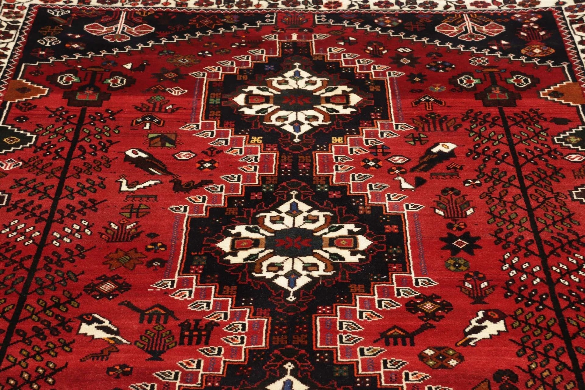 Handgeknüpfter Shiraz Perserteppich, 176 × 259 cm, Wolle