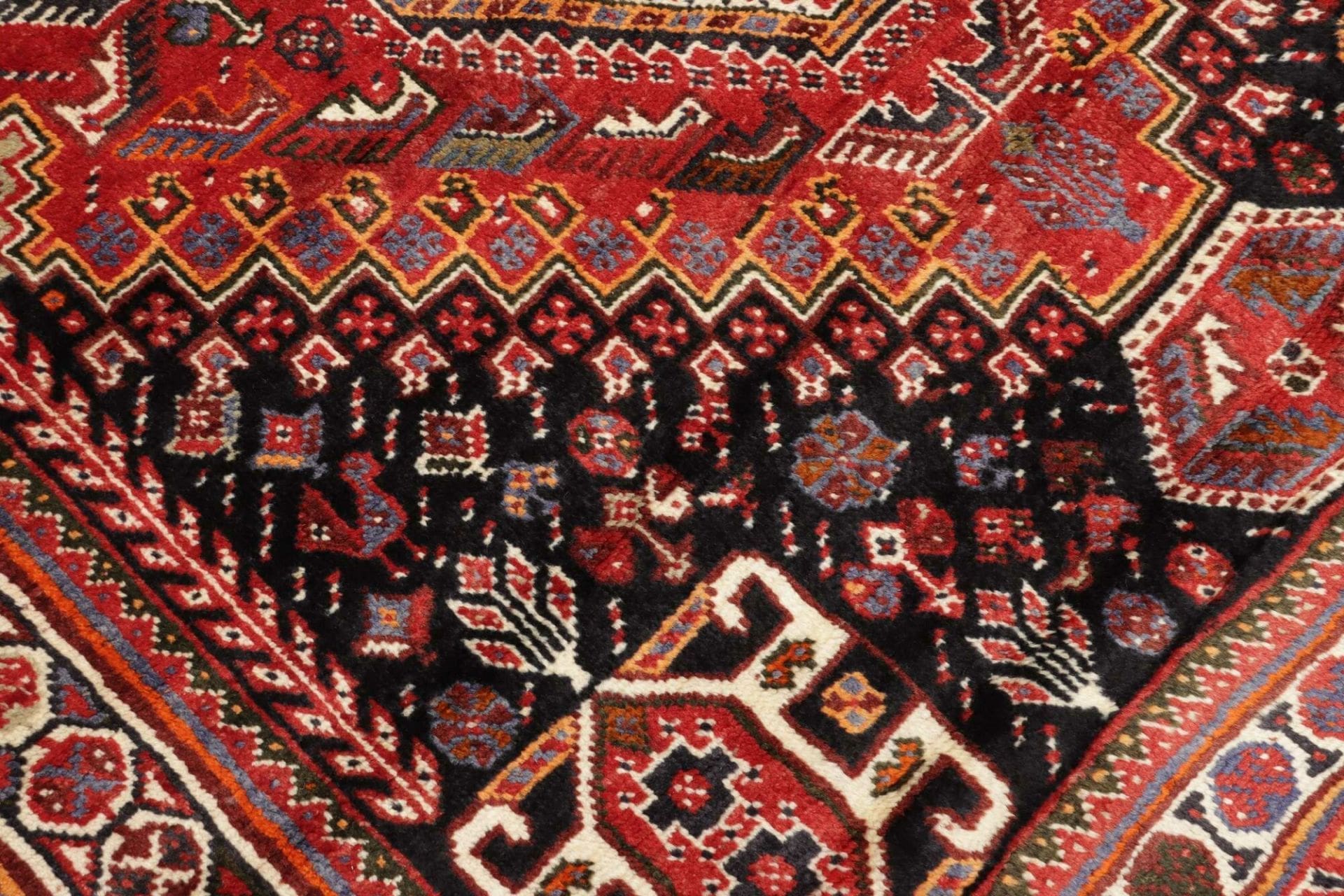 Handgeknüpfter Shiraz Perserteppich 173 × 260 cm