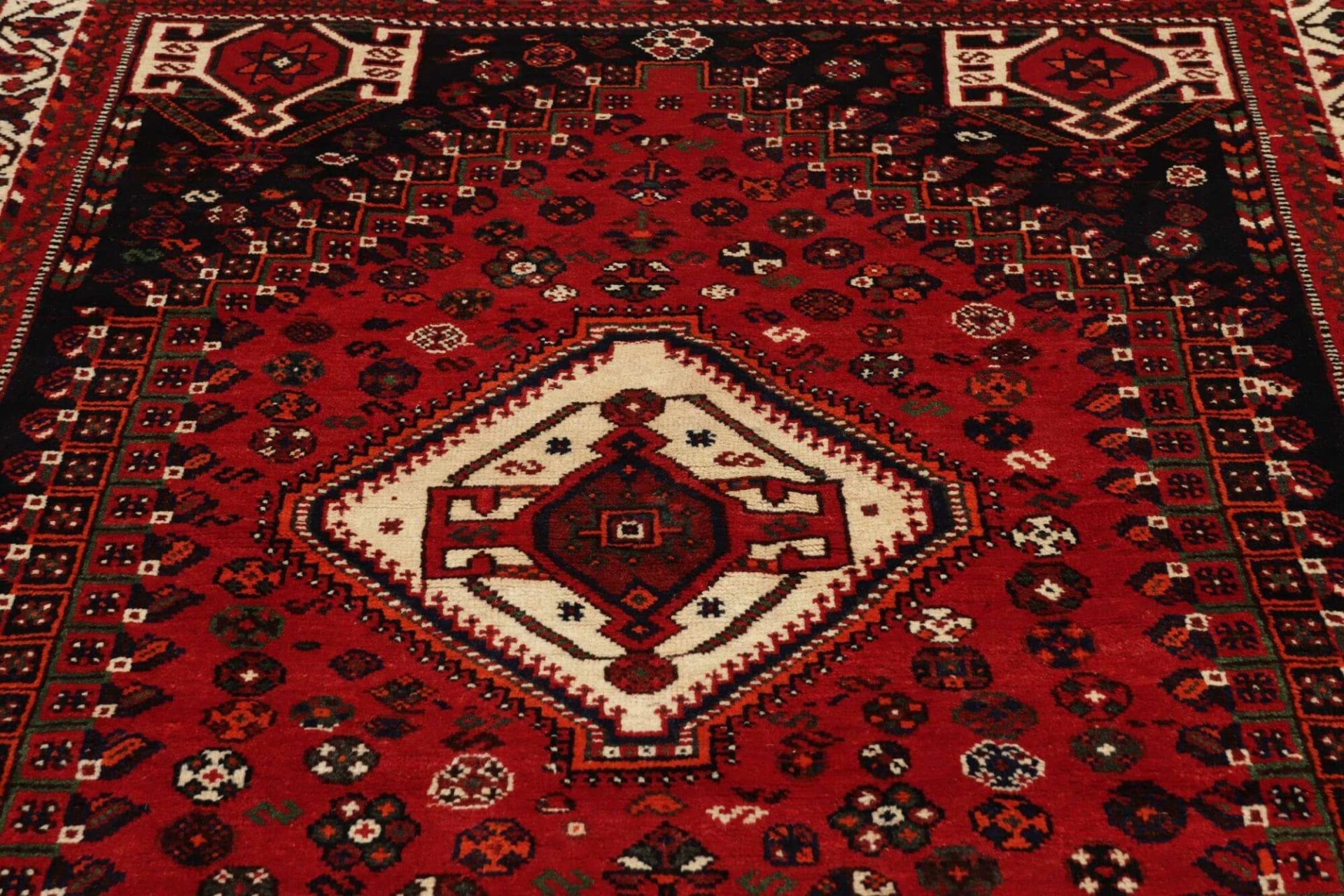 Handgeknüpfter Shiraz Perserteppich, 163 × 250 cm, Wolle
