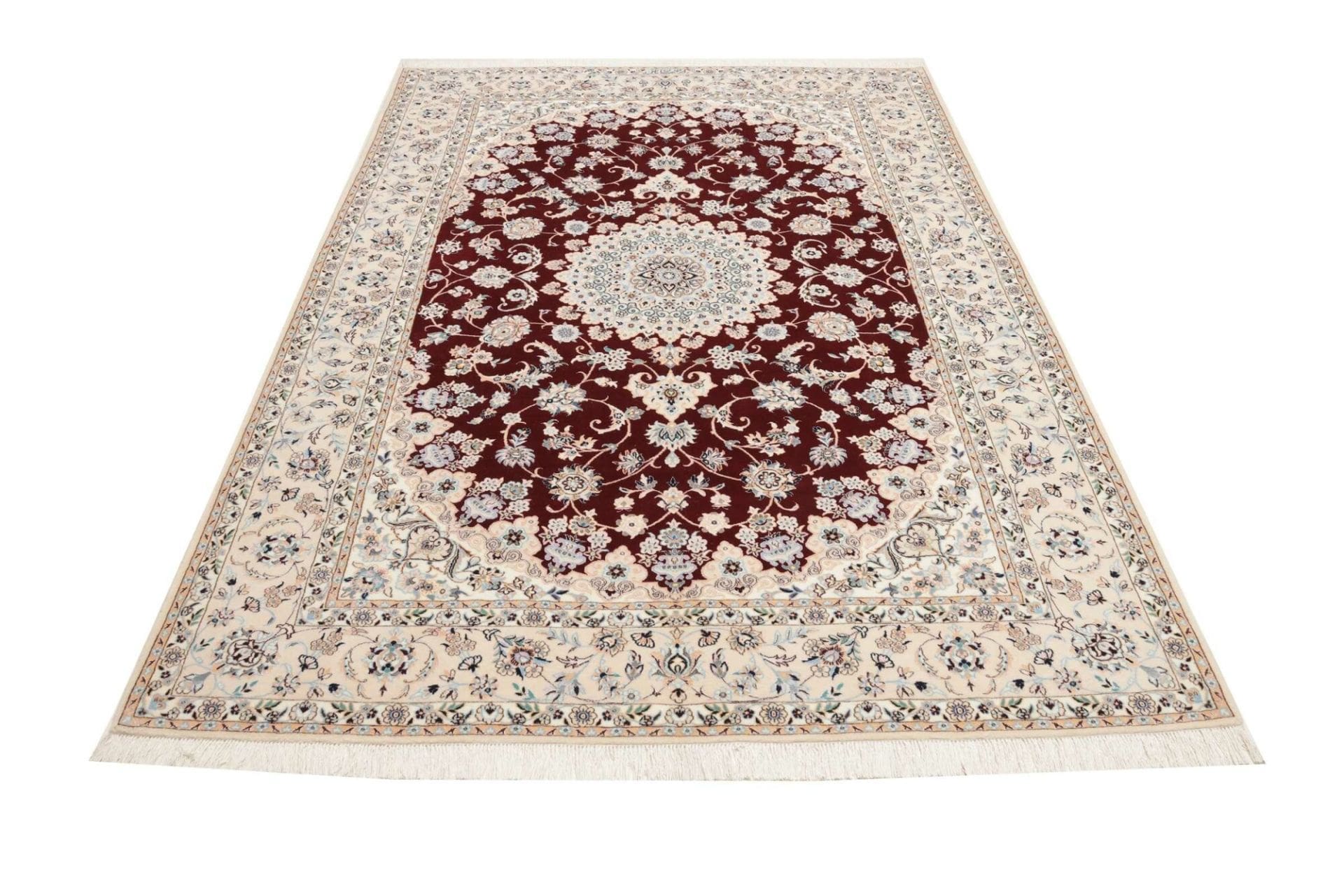 Handgeknüpfter Nain Perserteppich 163 × 240 cm