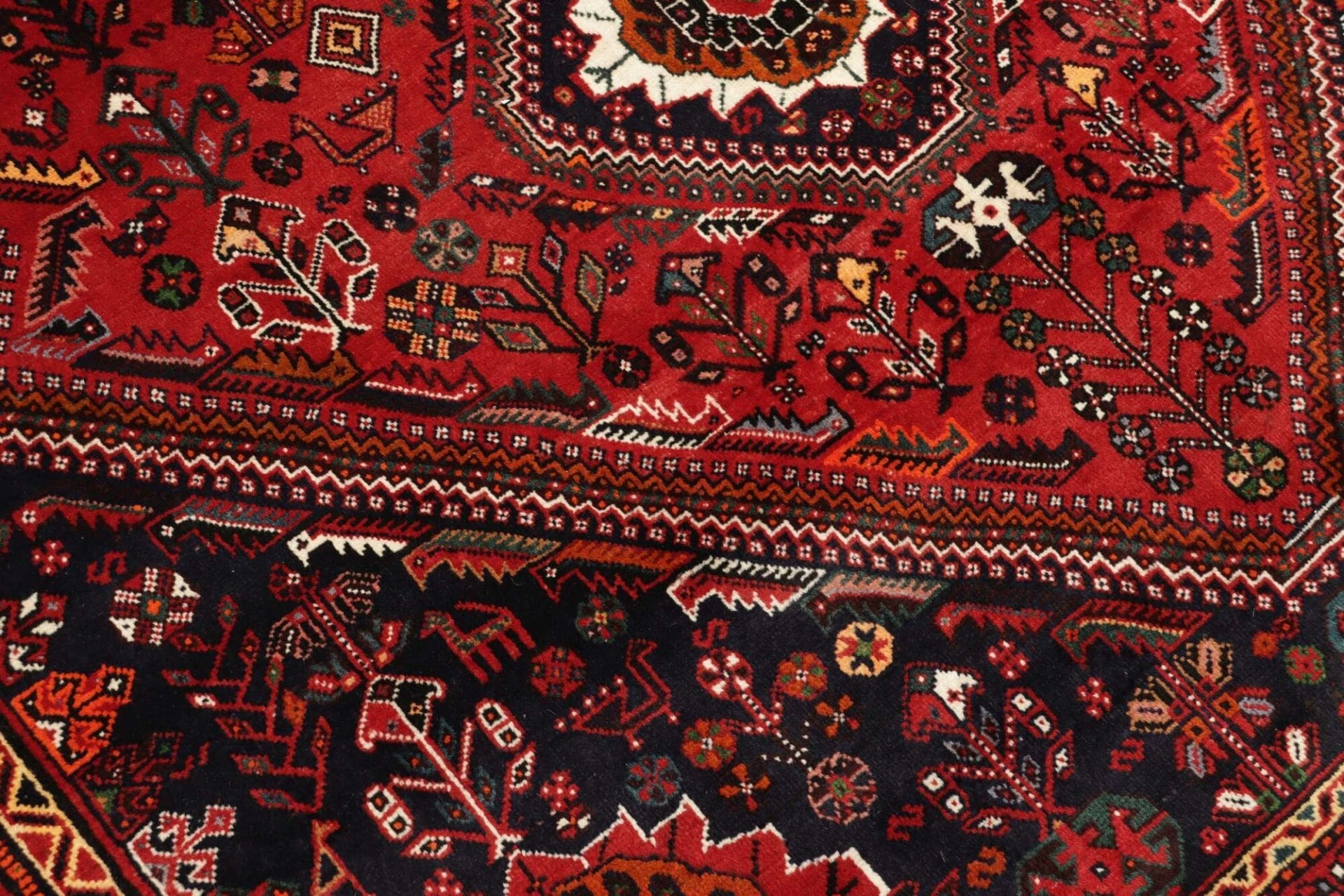 Handgeknüpfter Shiraz Perserteppich 171 × 273 cm