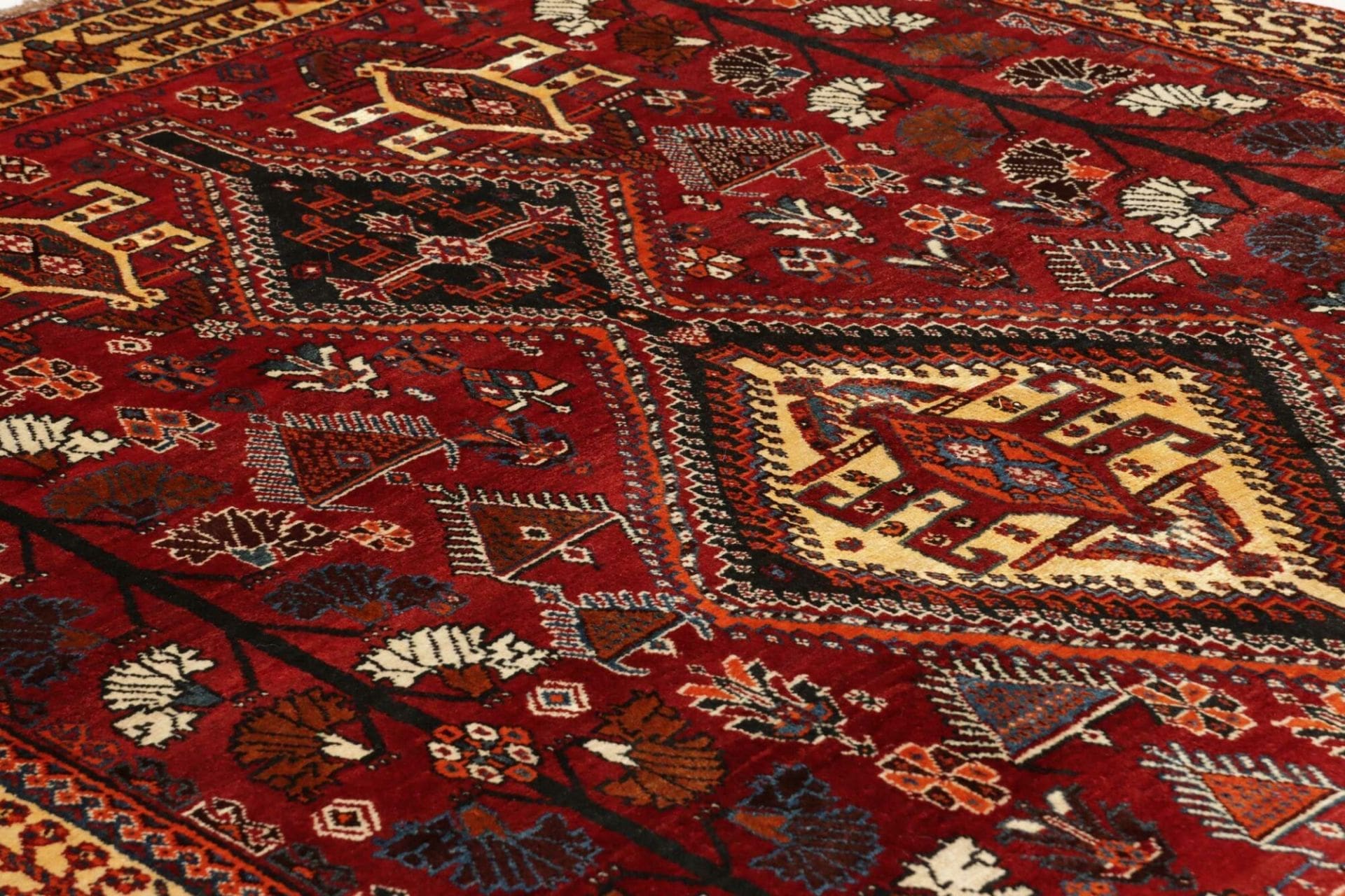 Qashqai Perserteppich 163 × 240 cm aus Wolle, handgeknüpft