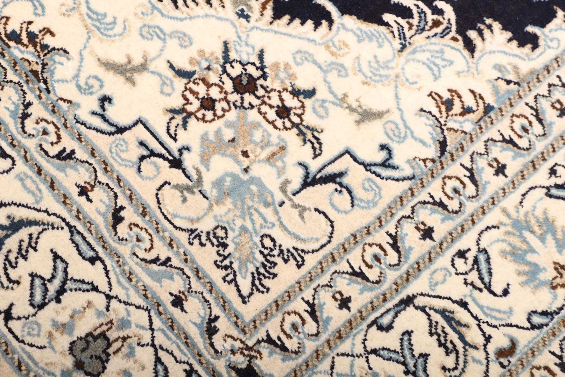 Handgeknüpfter Nain Perserteppich, 171 × 255 cm, Wolle