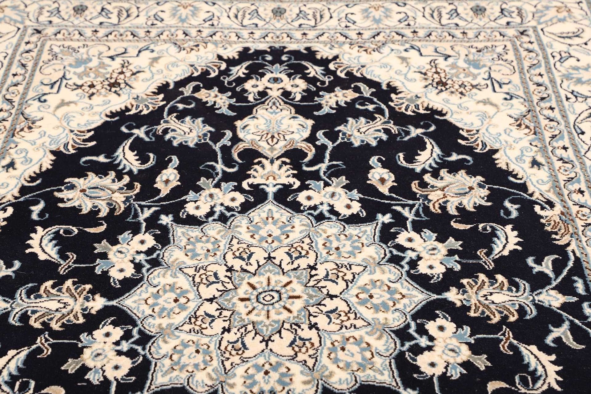 Handgeknüpfter Nain Perserteppich, 171 × 255 cm, Wolle