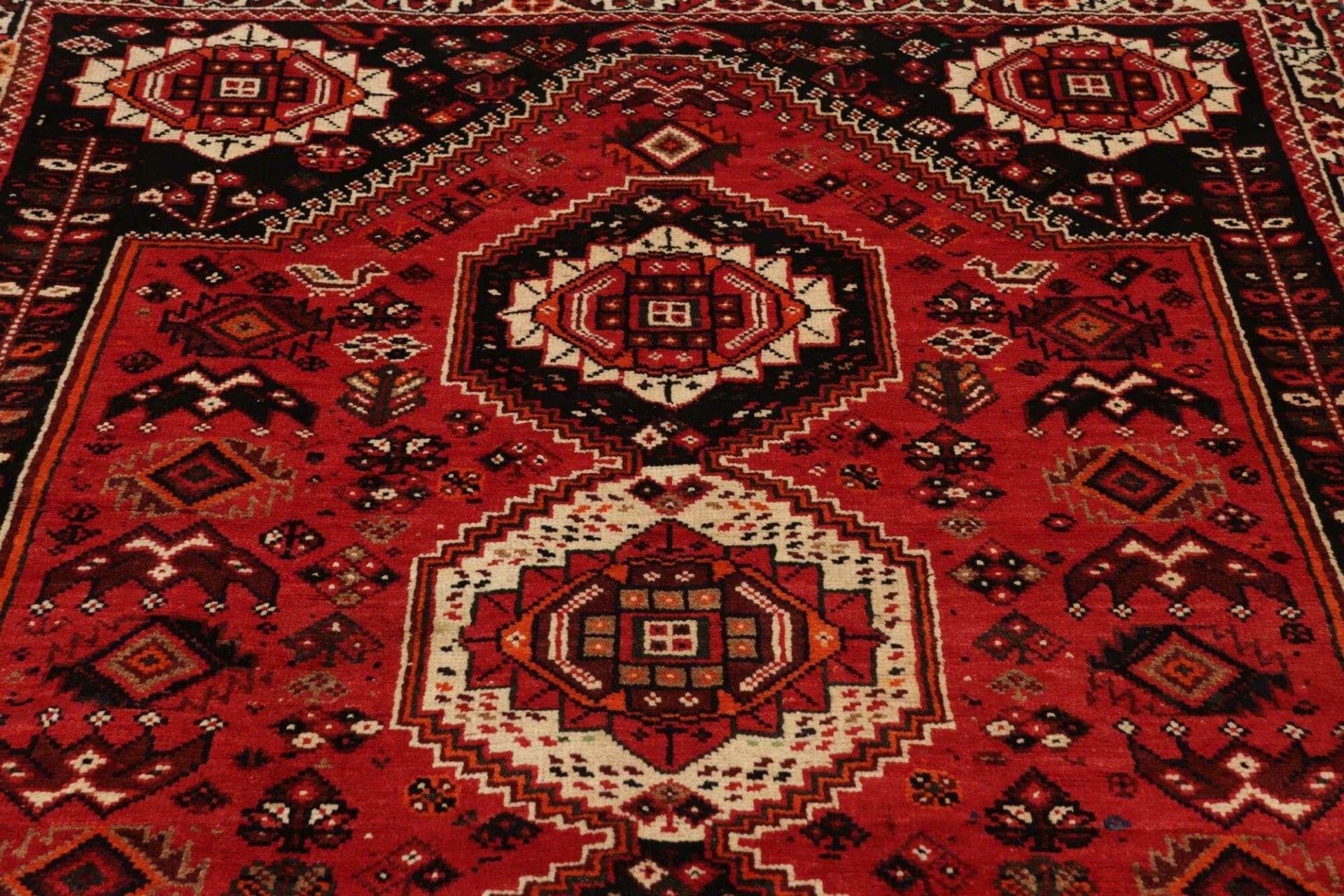 Handgeknüpfter Qashqai Perserteppich, 163 × 267 cm, Wolle