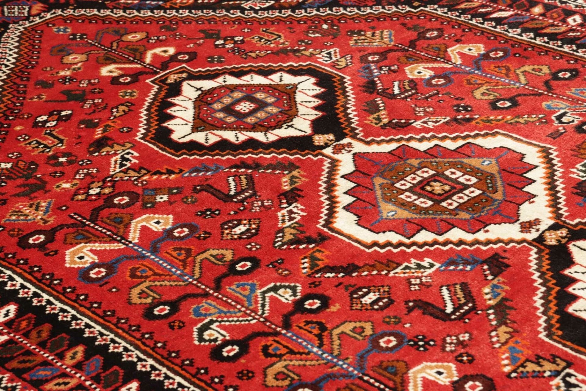 Handgeknüpfter Shiraz Perserteppich, 171 × 260 cm, Wolle