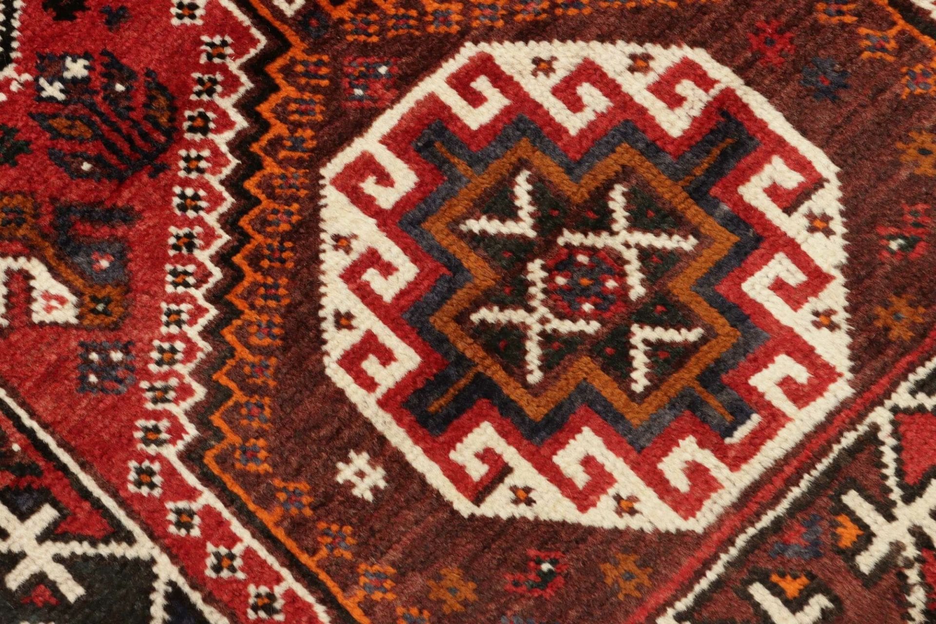 Qashqai Perserteppich aus Iran, 160 × 230 cm