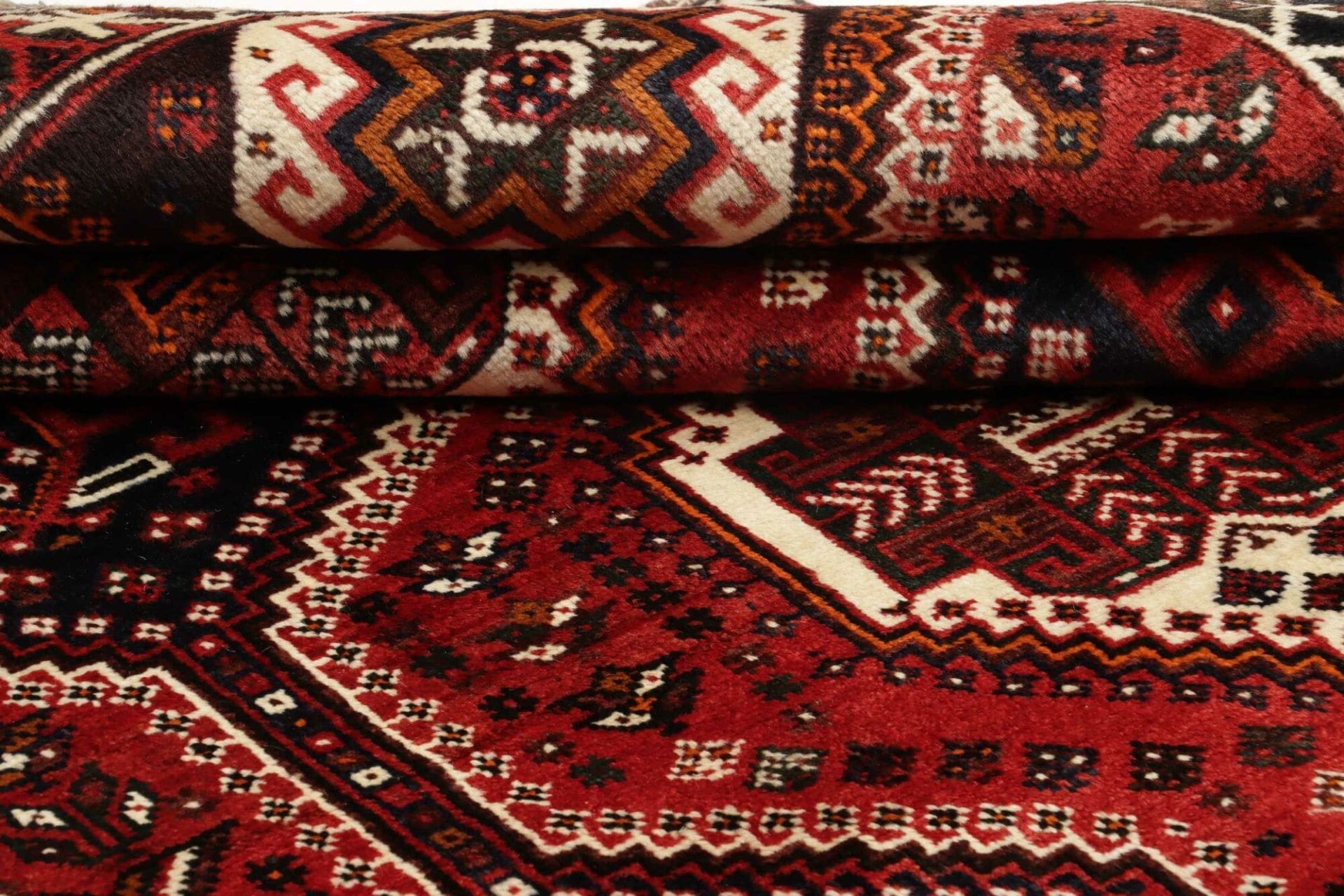 Qashqai Perserteppich aus Iran, 160 × 230 cm