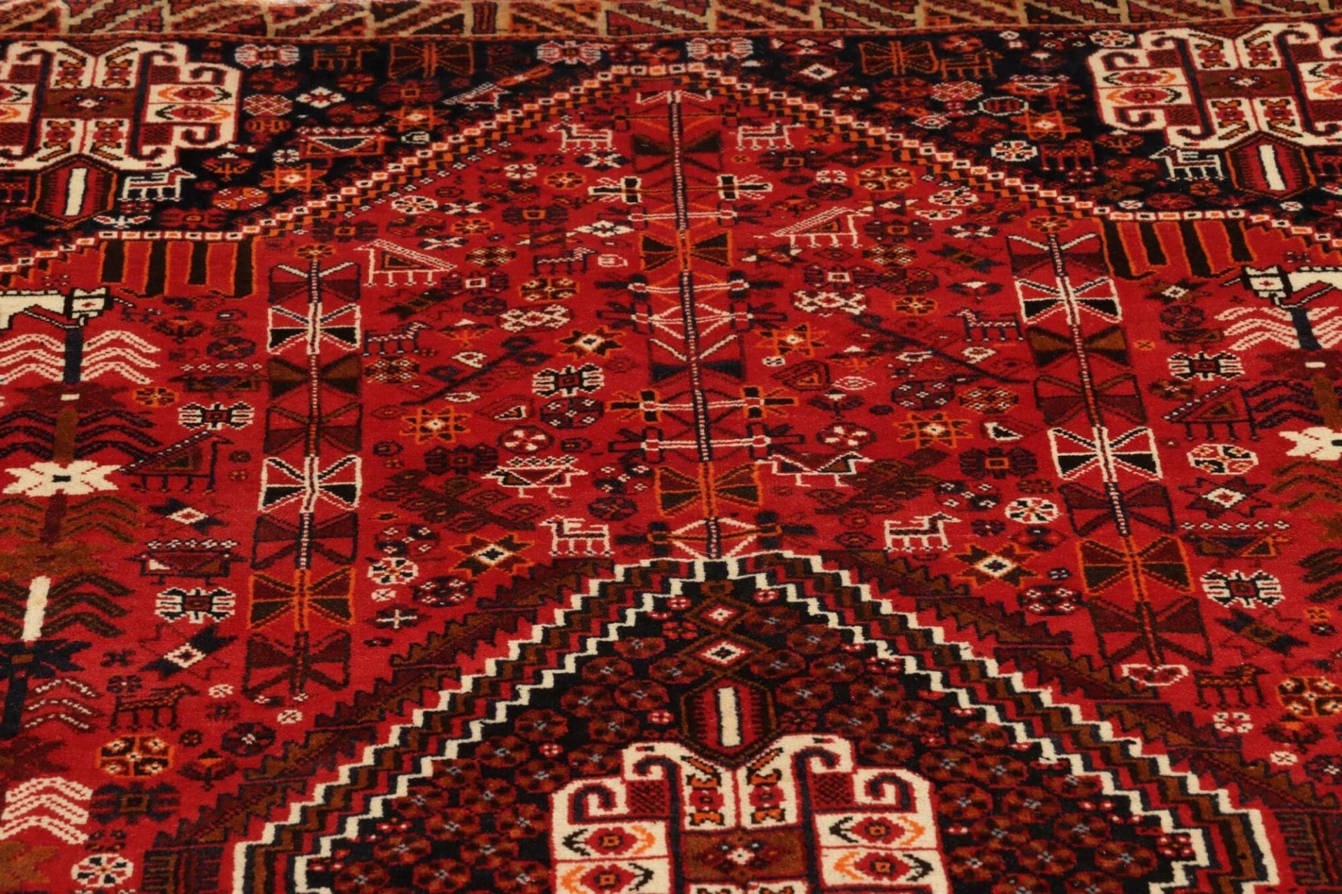Qashqai Perserteppich aus Iran, 161 × 257 cm