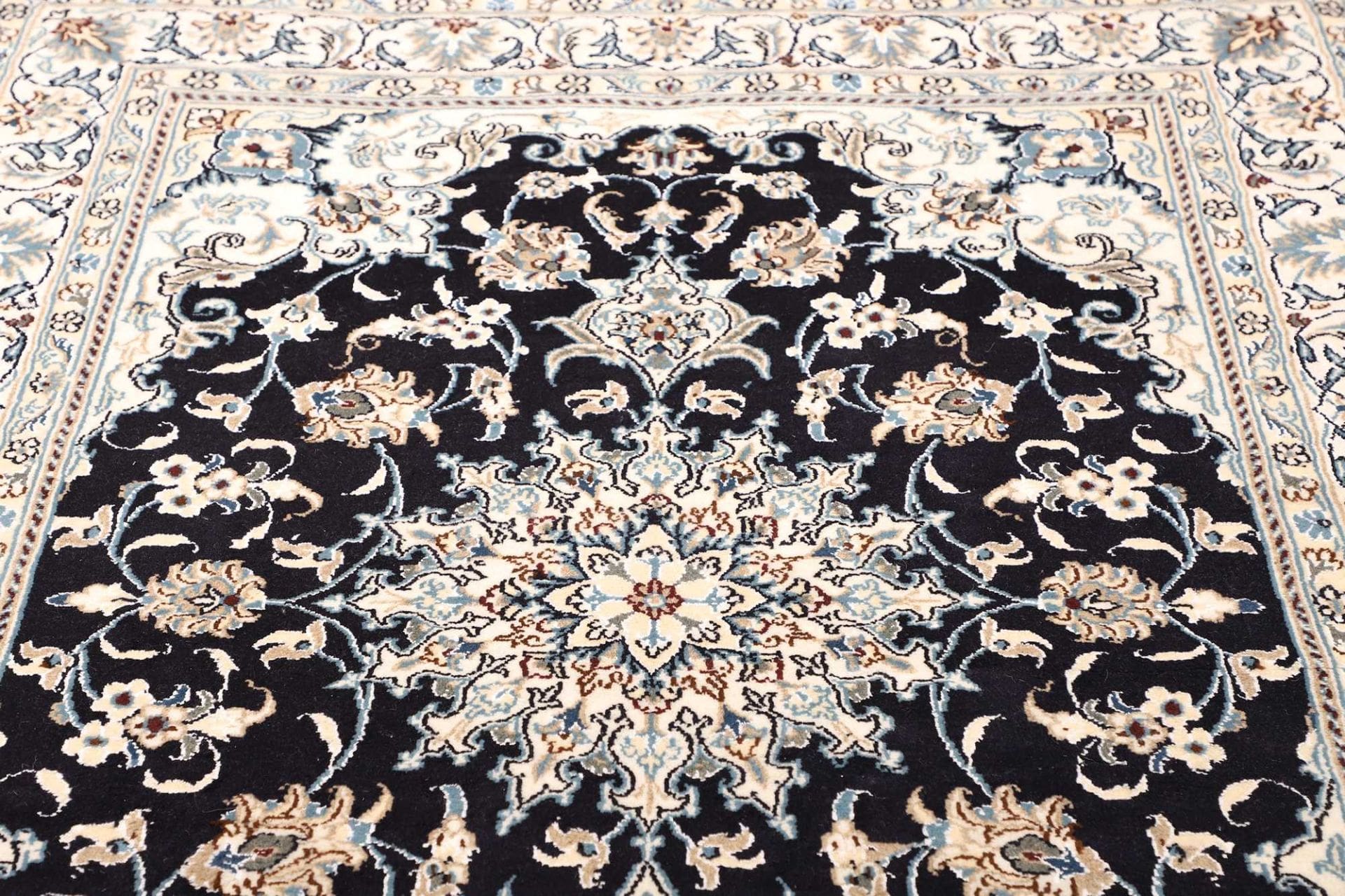 Handgeknüpfter Nain Perserteppich, 153 × 212 cm, Wolle