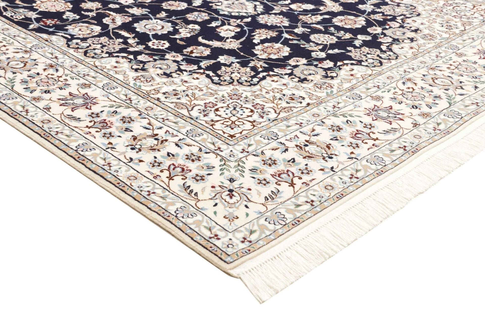 Handgeknüpfter Nain Perserteppich 151 × 223 cm