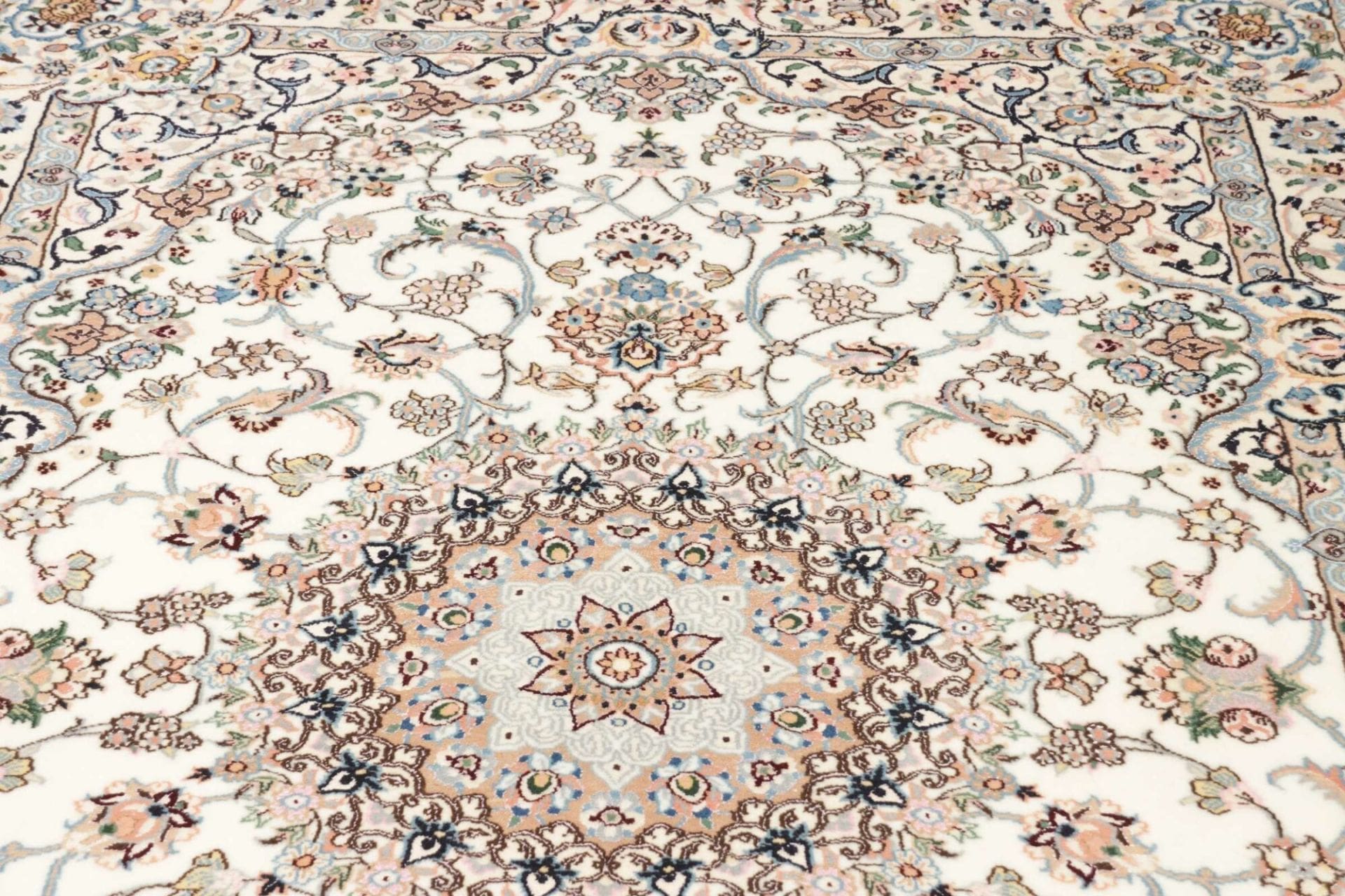 nain-teppich-160-x-247cm-florales-muster-handgeknupft-perserteppich-8 Nain Perserteppich 160 × 247 cm aus Wolle, handgeknüpft