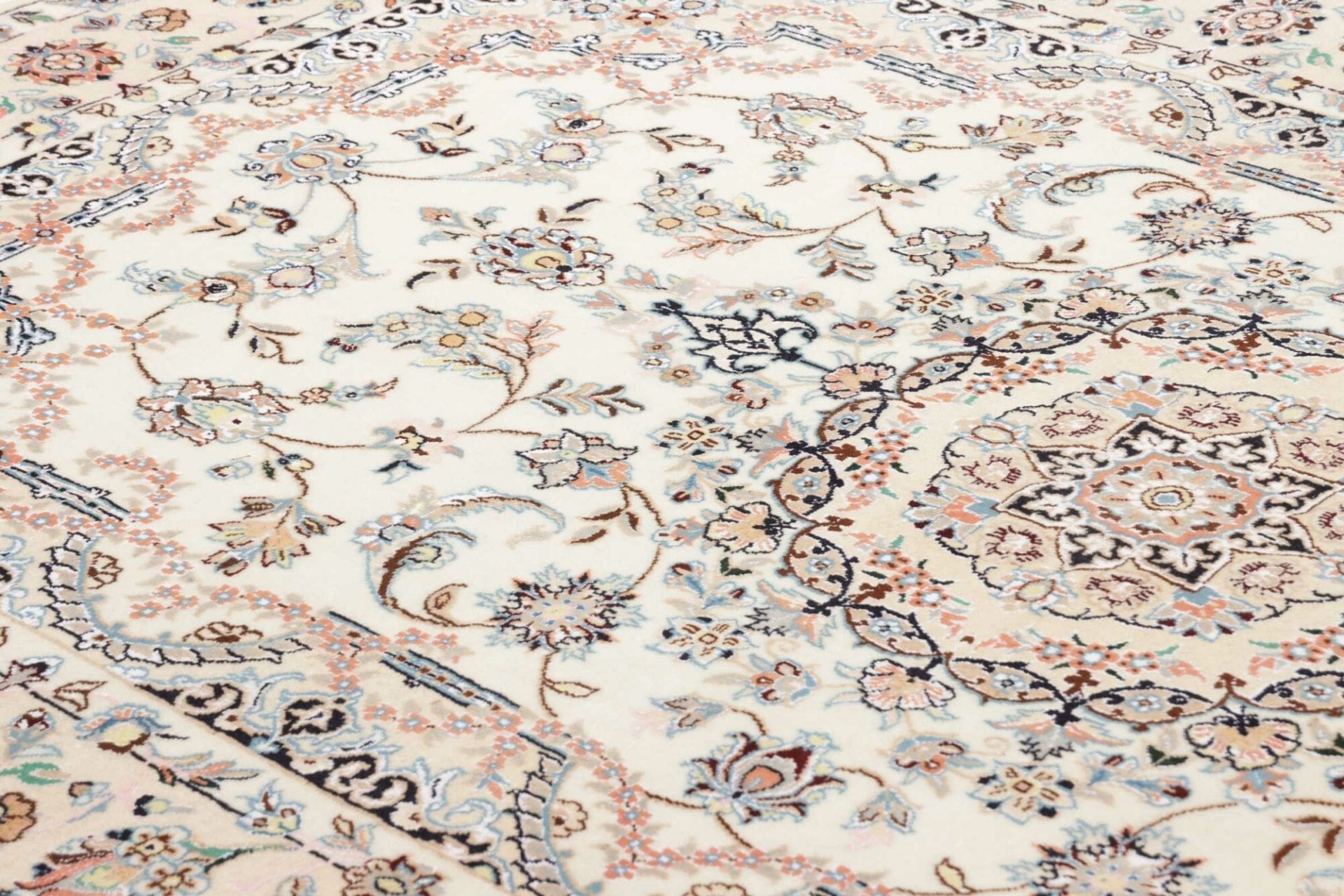 exklusiver-nain-teppich-148-x-225-cm-handgeknupft-schurwolle-7 Handgeknüpfter Nain Perserteppich 148 × 225 cm