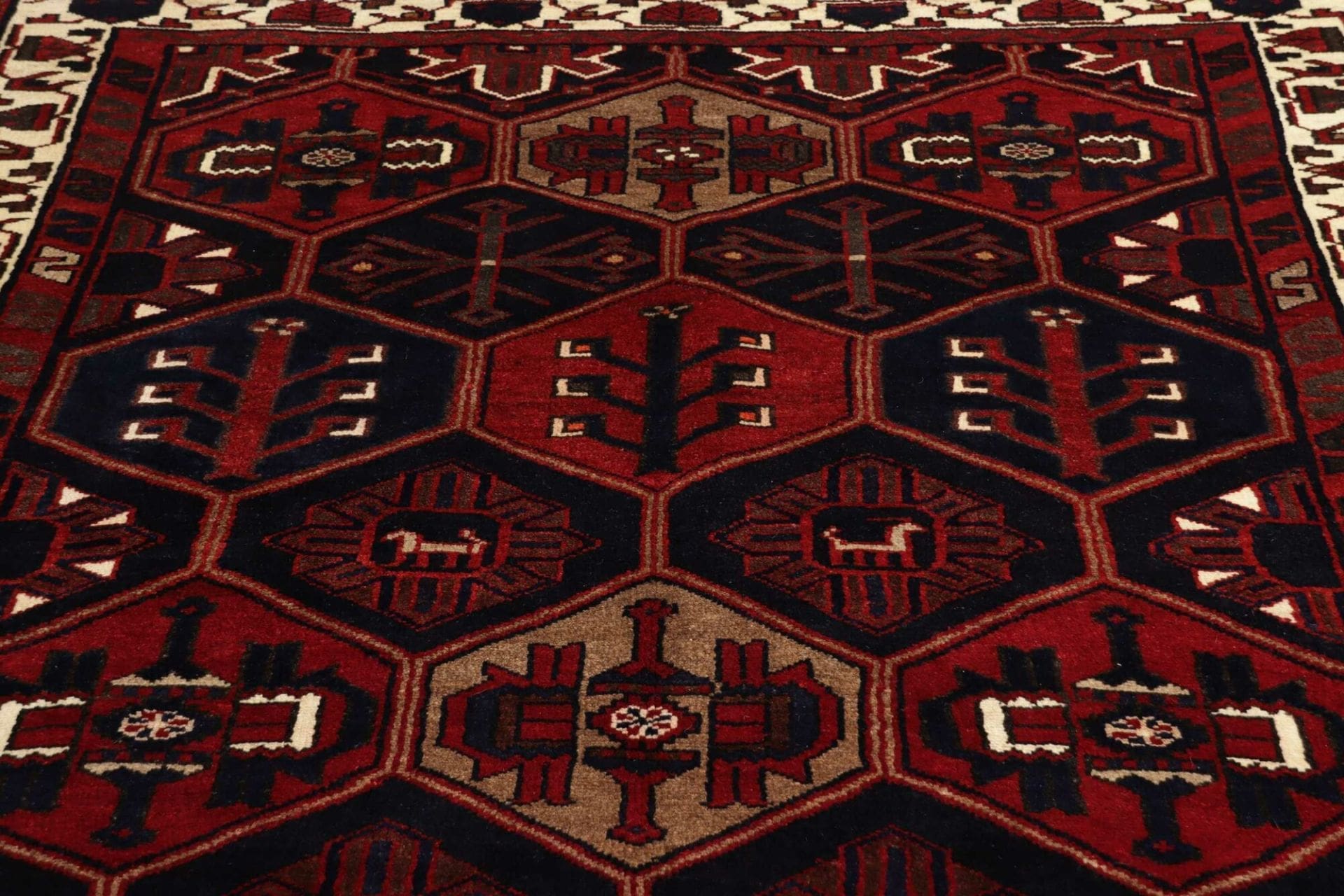 lori-orientteppich-177-x-266-cm-geometrische-muster-handgeknupft-8 Loribaft Perserteppich 177 × 266 cm aus Wolle, handgeknüpft