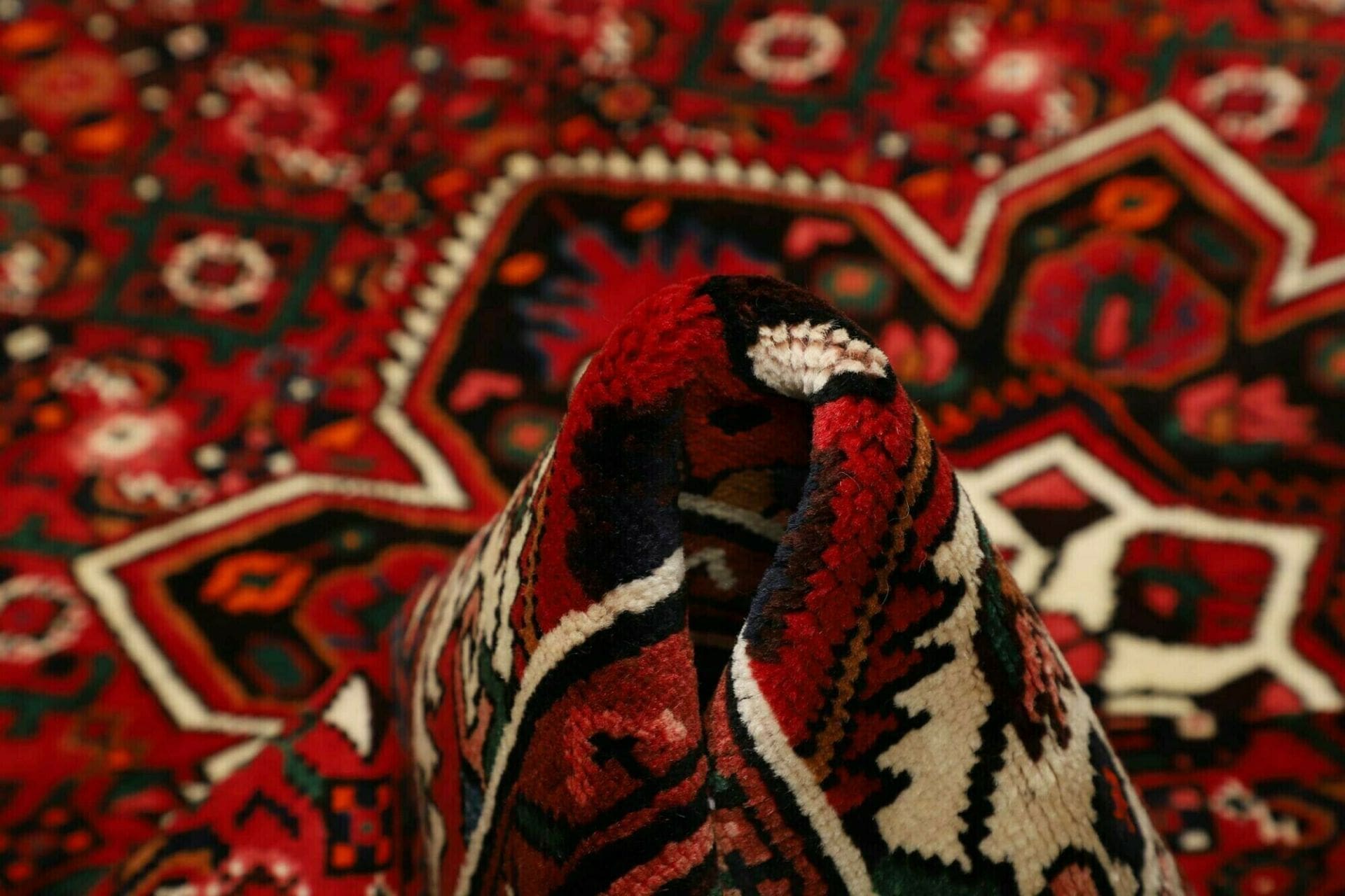 Hamadan Perserteppich aus Iran, 164 × 218 cm