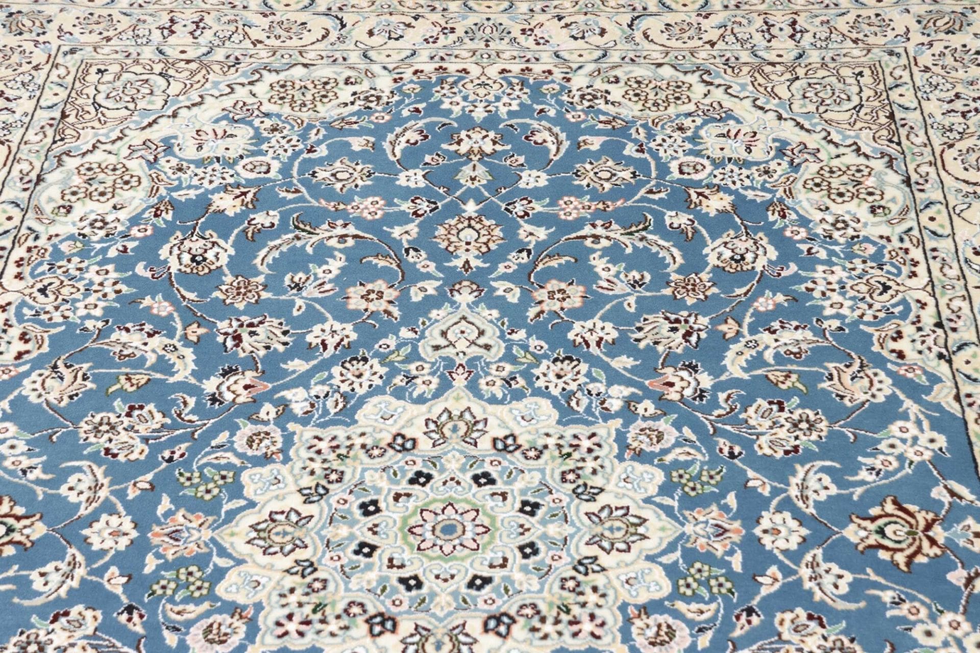nain-teppich-143-x-220-cm-florales-design-handgeknupft-8 Nain Perserteppich 143 × 220 cm aus Wolle, handgeknüpft