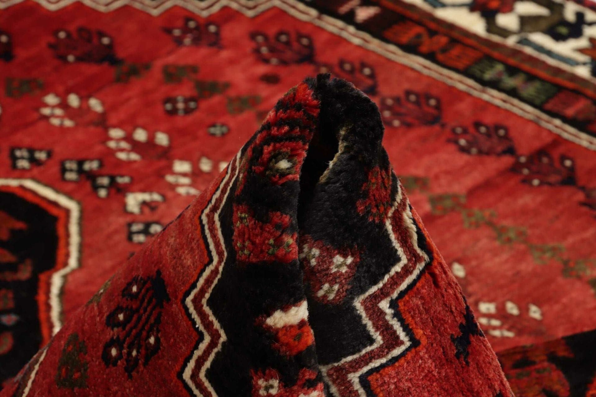Shiraz Perserteppich 166 × 253 cm aus Wolle, handgeknüpft