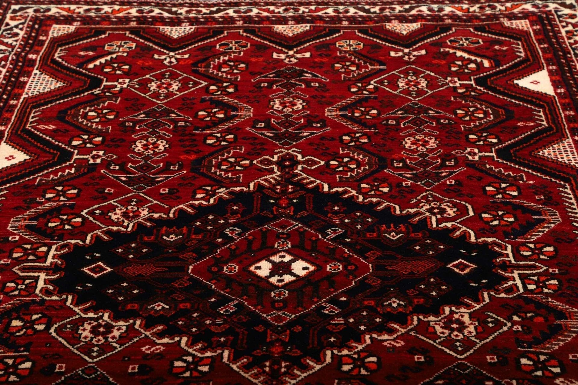 Handgeknüpfter Shiraz Perserteppich, 172 × 264 cm, Wolle
