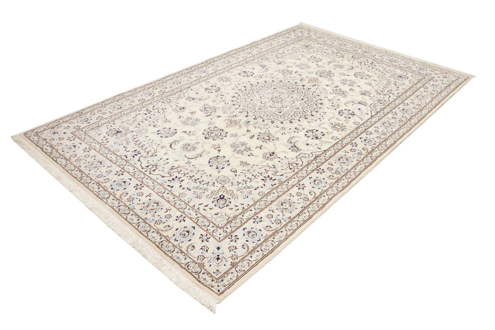 nain-teppich-171-x-274-cm-florale-musterung-handgeknupft-perserteppich-1 Nain Perserteppich aus Iran, 171 × 274 cm