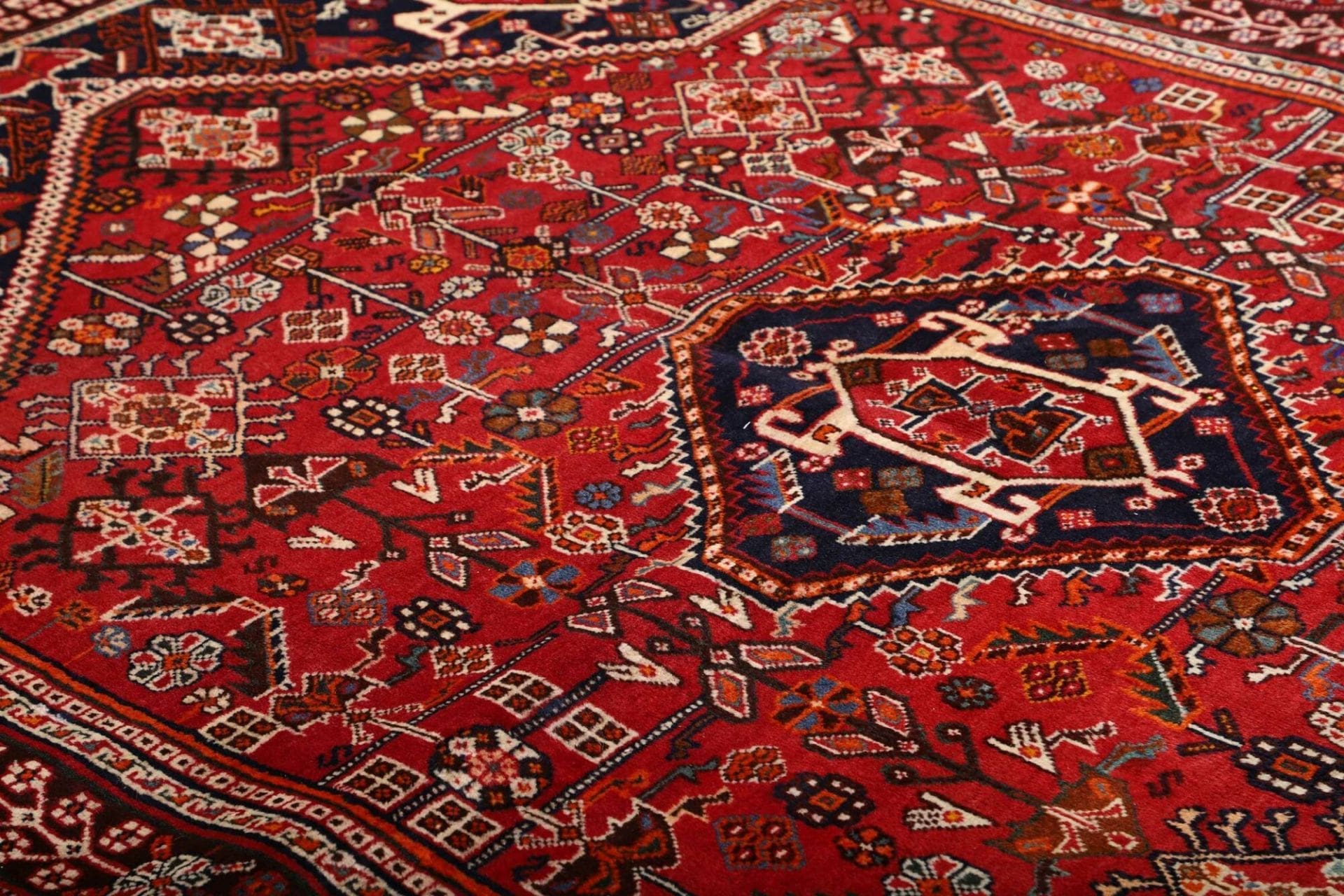 shiraz-teppich-163-x-252cm-wolle-geometrisches-muster-handgeknupft-6 Shiraz Perserteppich 163 × 252 cm aus Wolle, handgeknüpft