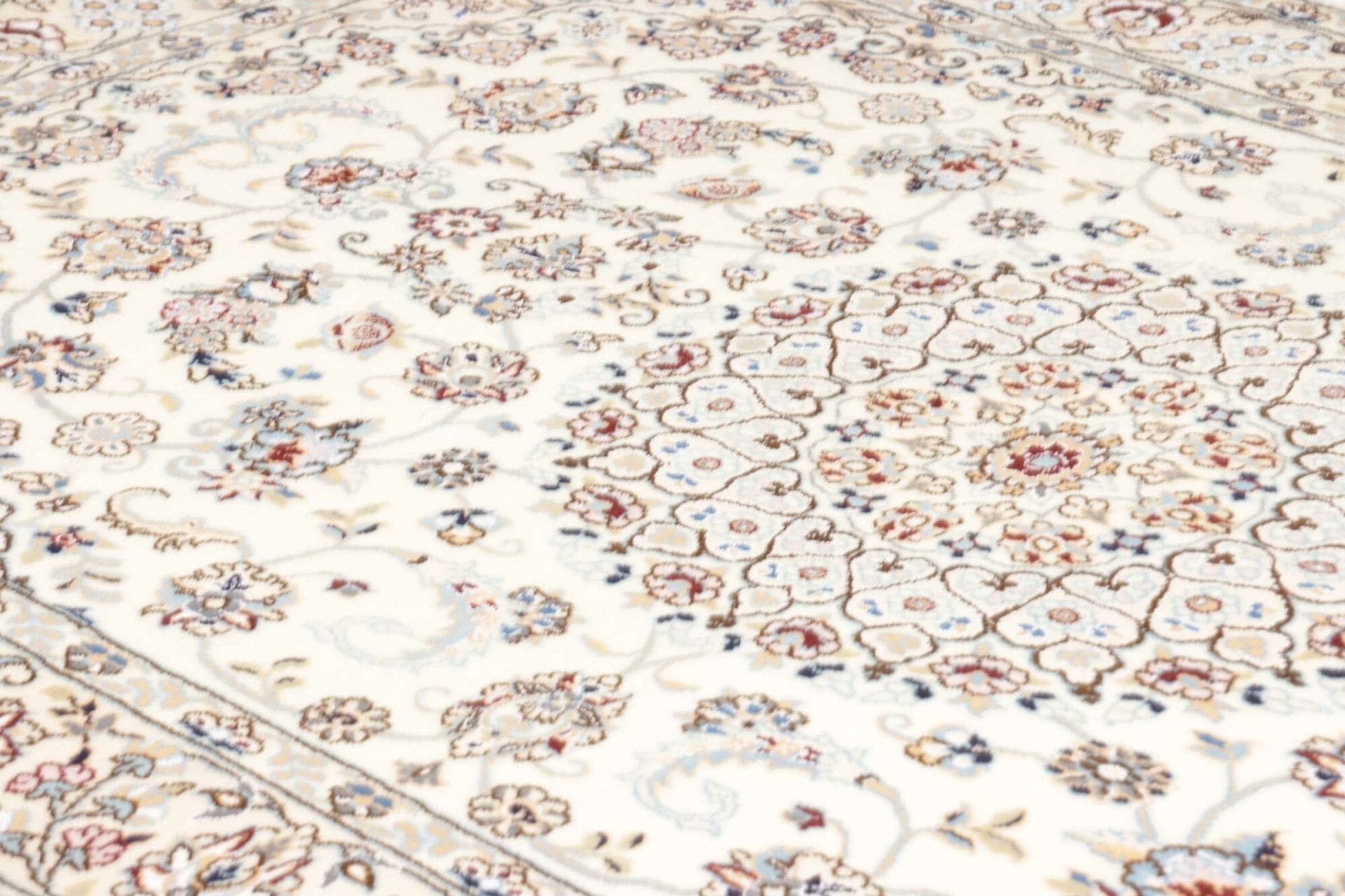 nain-teppich-157-x-243-cm-florales-muster-handgeknupft-7 Nain Perserteppich aus Iran, 157 × 243 cm