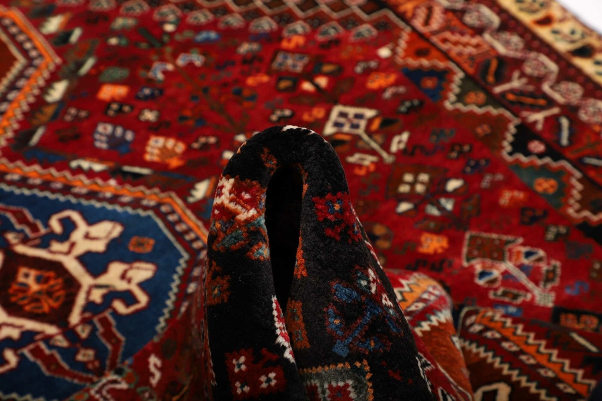 Shiraz Perserteppich aus Iran, 176 × 259 cm