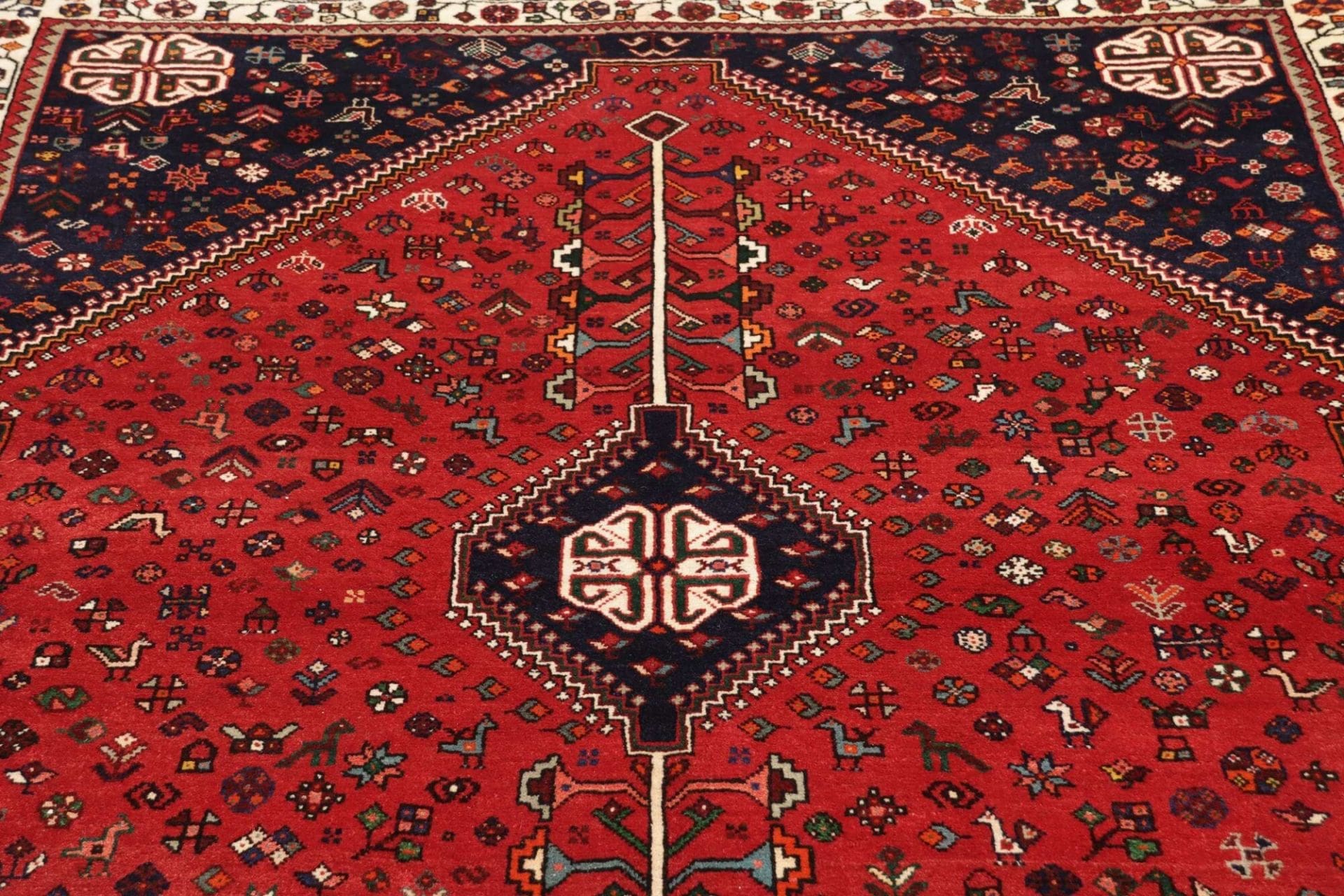 Qashqai Perserteppich aus Iran, 165 × 220 cm