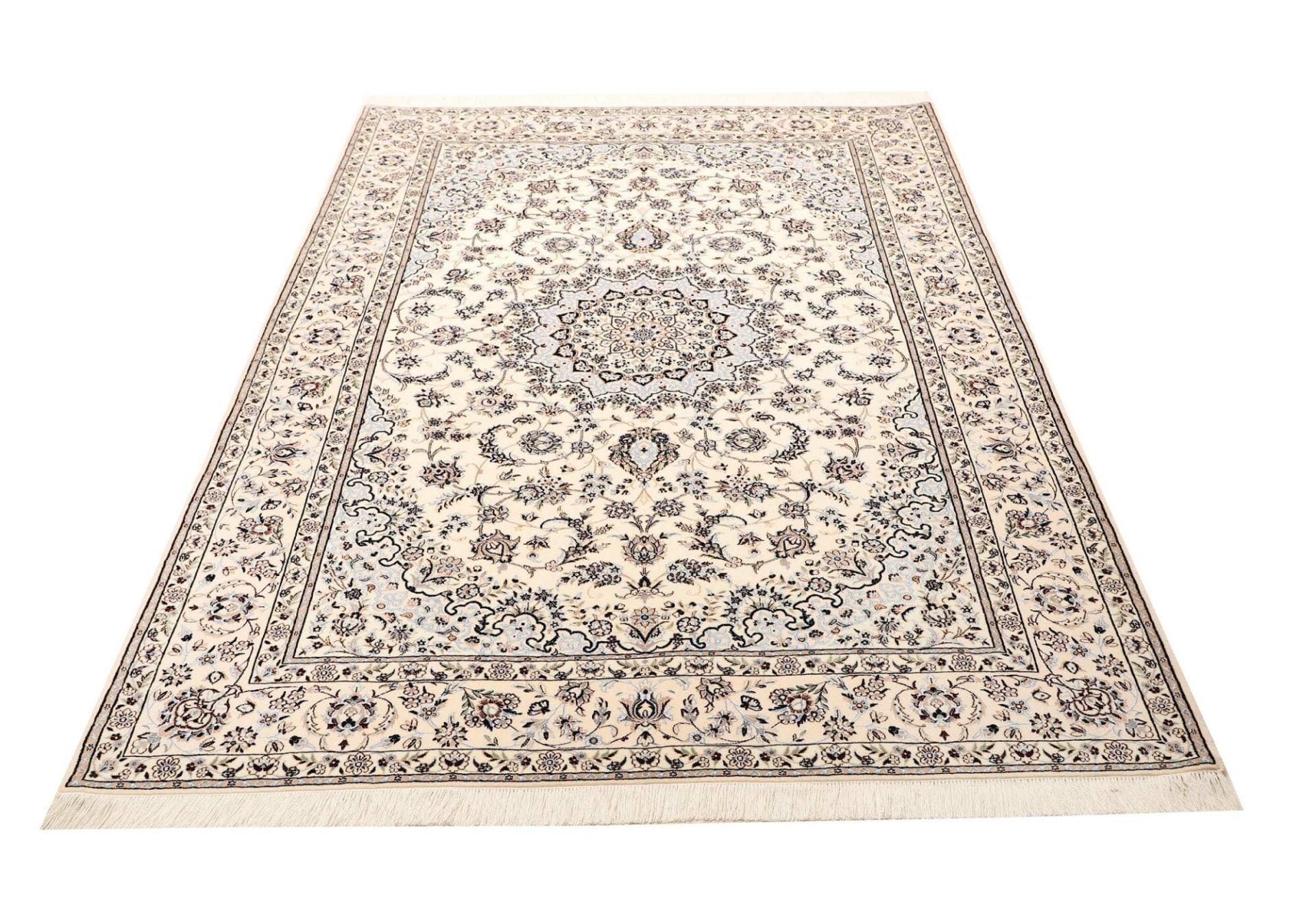 Nain Perserteppich 163 × 231 cm aus Wolle, handgeknüpft