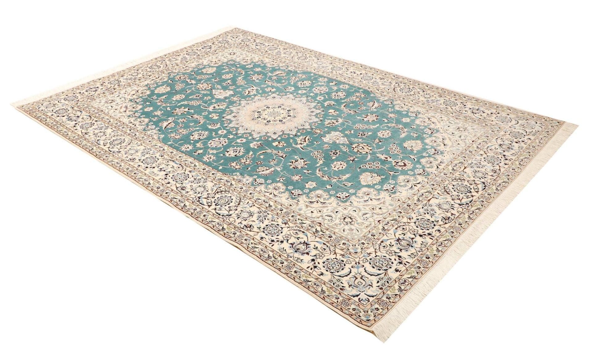 Nain Perserteppich 171 × 244 cm aus Wolle, handgeknüpft