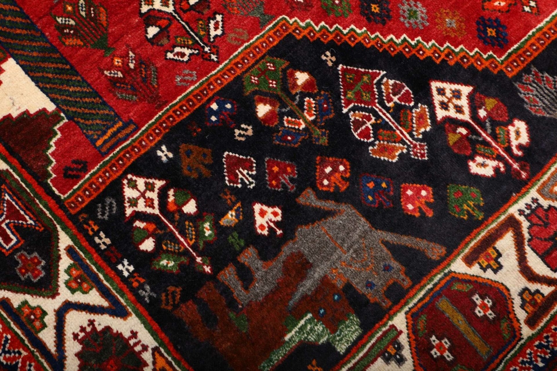 Handgeknüpfter Shiraz Perserteppich, 173 × 275 cm, Wolle